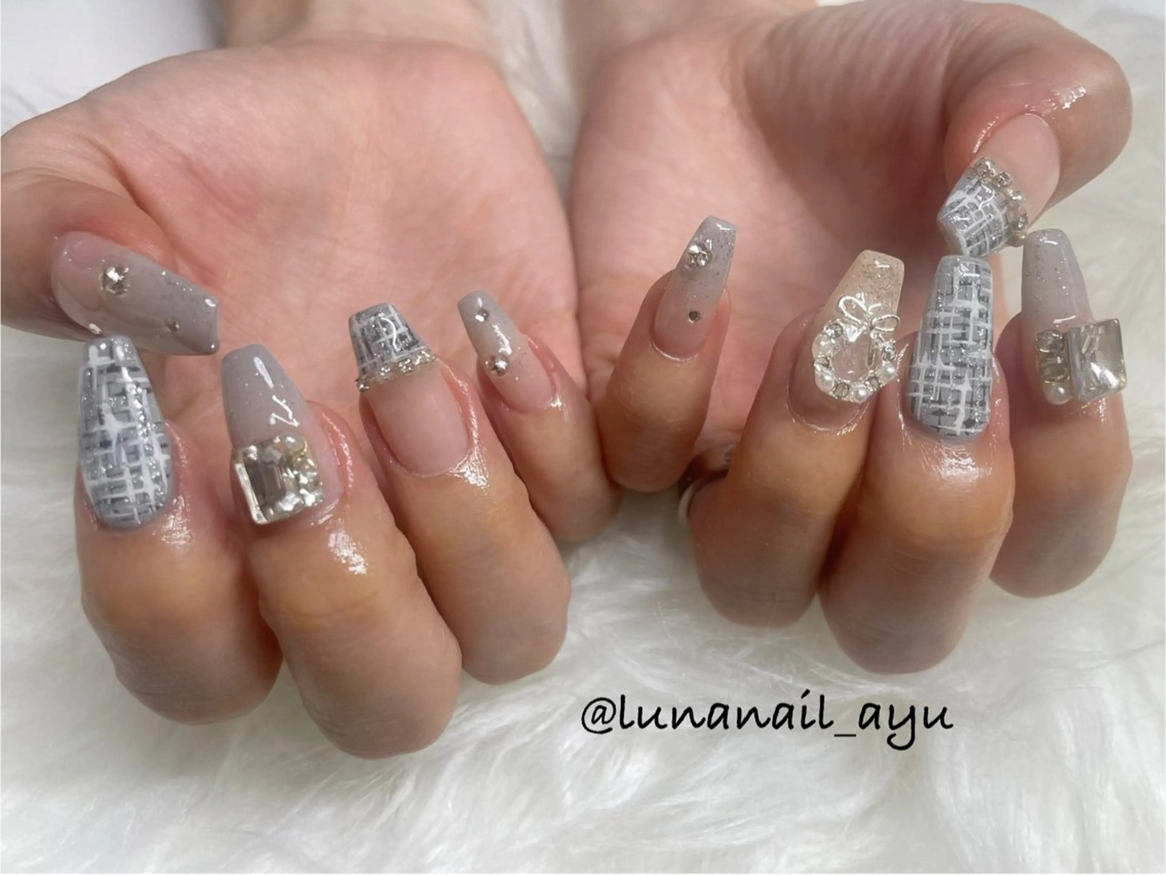 ネイル ツイードネイル 冬ネイル クリスマス ハンドネイル LUNA NAIL ayuのネイルデザイン