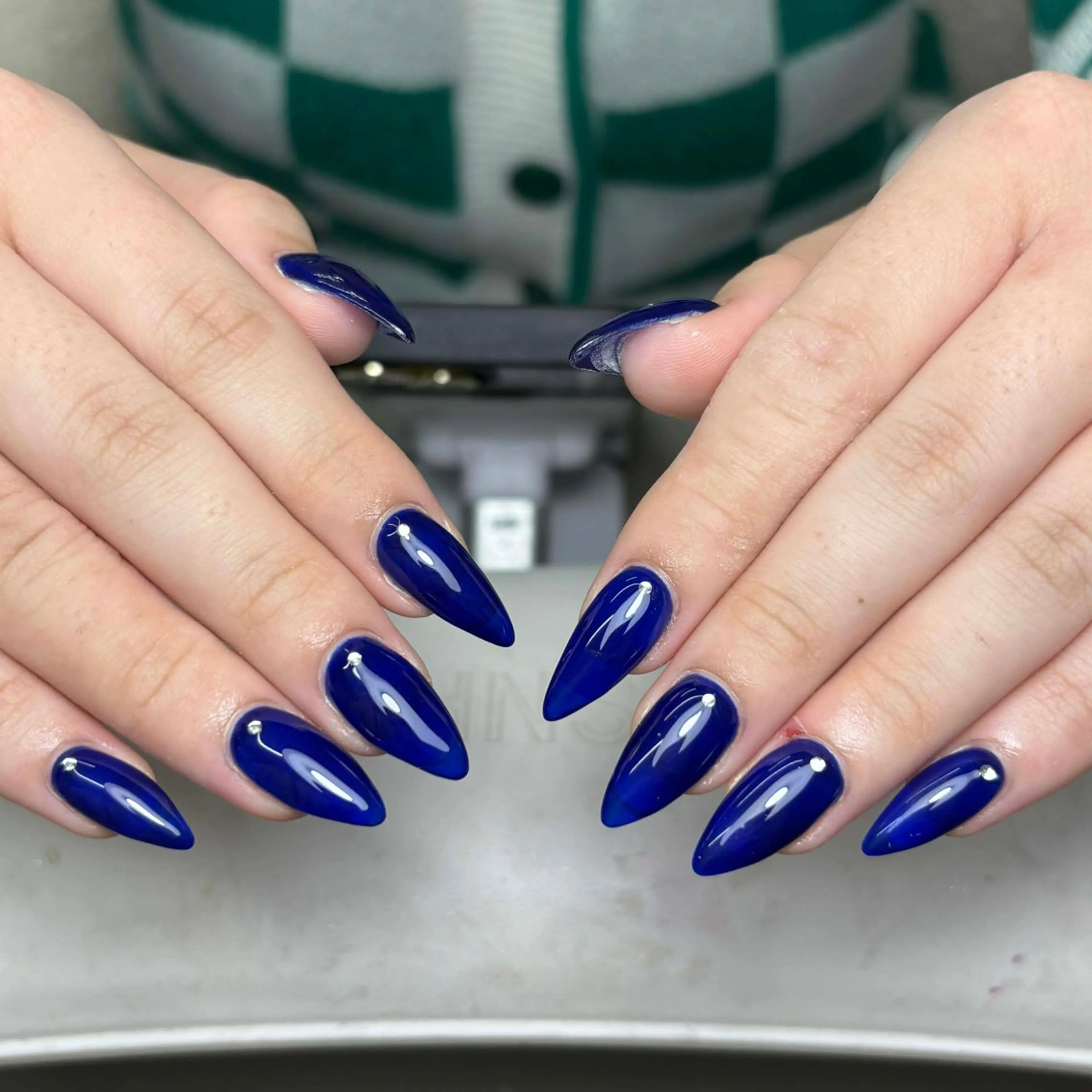 ネイル ブルー ワンカラーネイル ハンドネイル いちご ちゃんのネイルデザイン