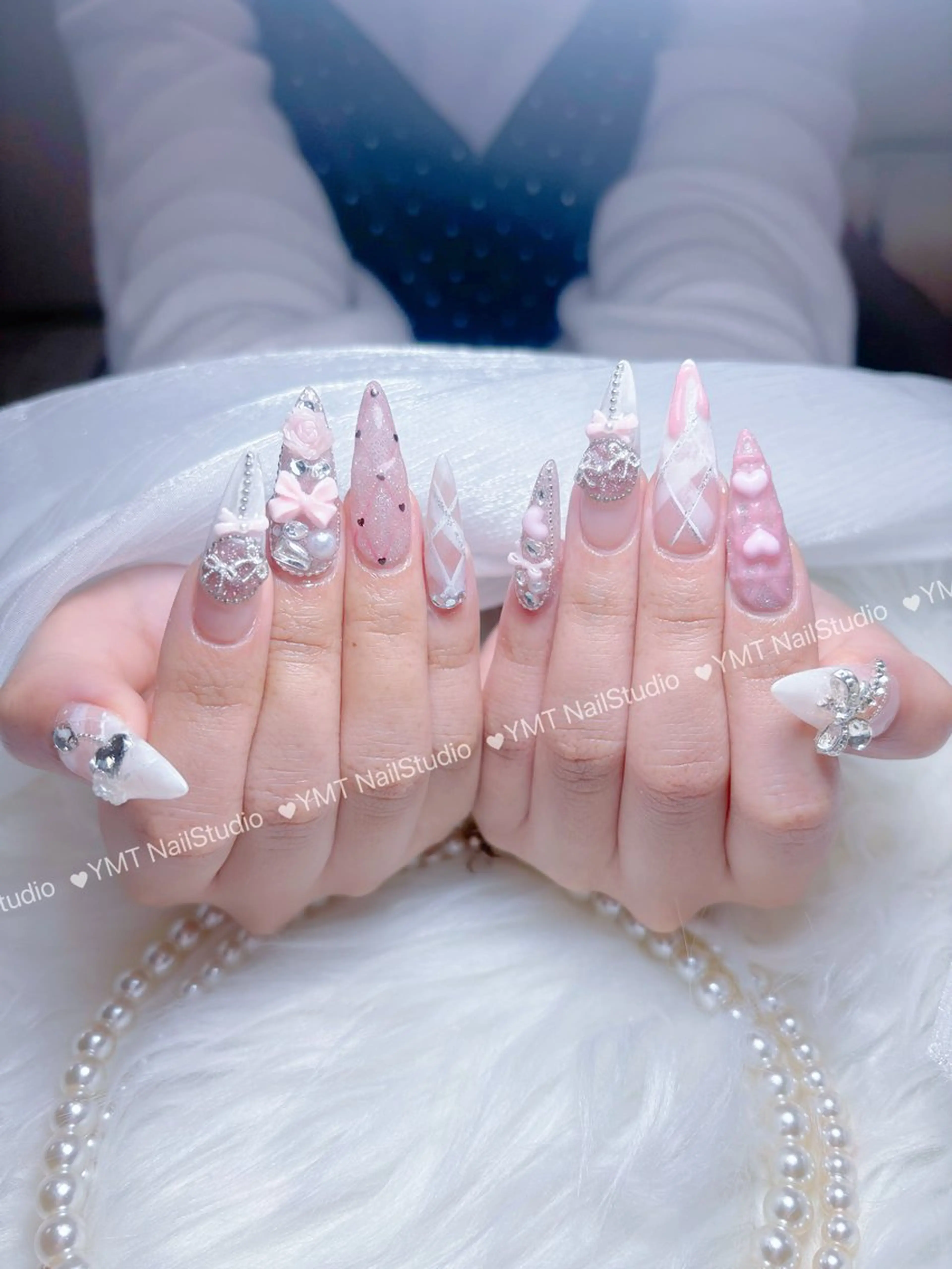 ネイル 長さ出し フットネイル ジェルネイル 韓国ネイル マグネットネイル ハンドネイル YMT NailStudioのネイルデザイン