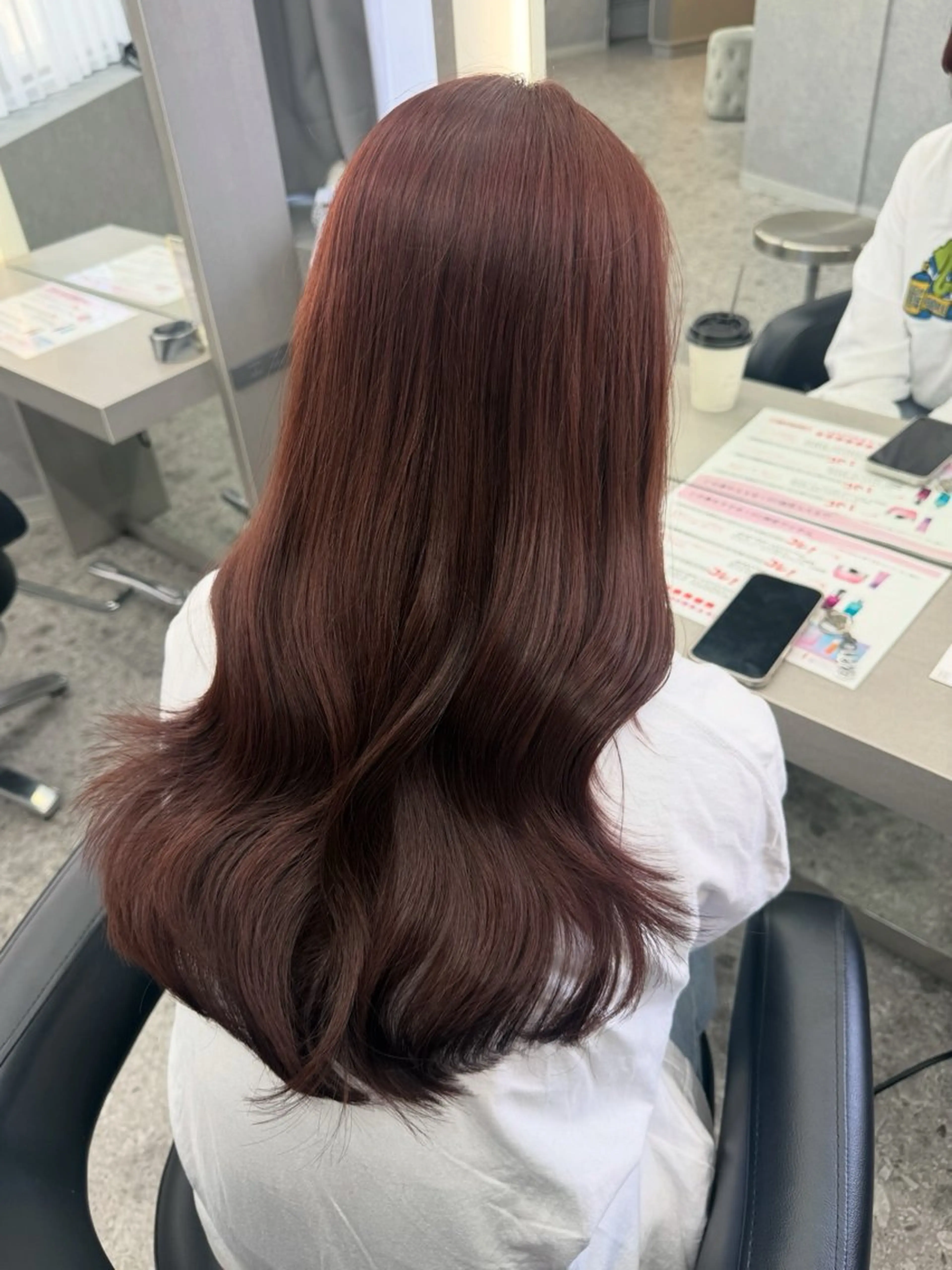 セミロング ピンクブラウン 豊嶋 未来のヘアスタイル