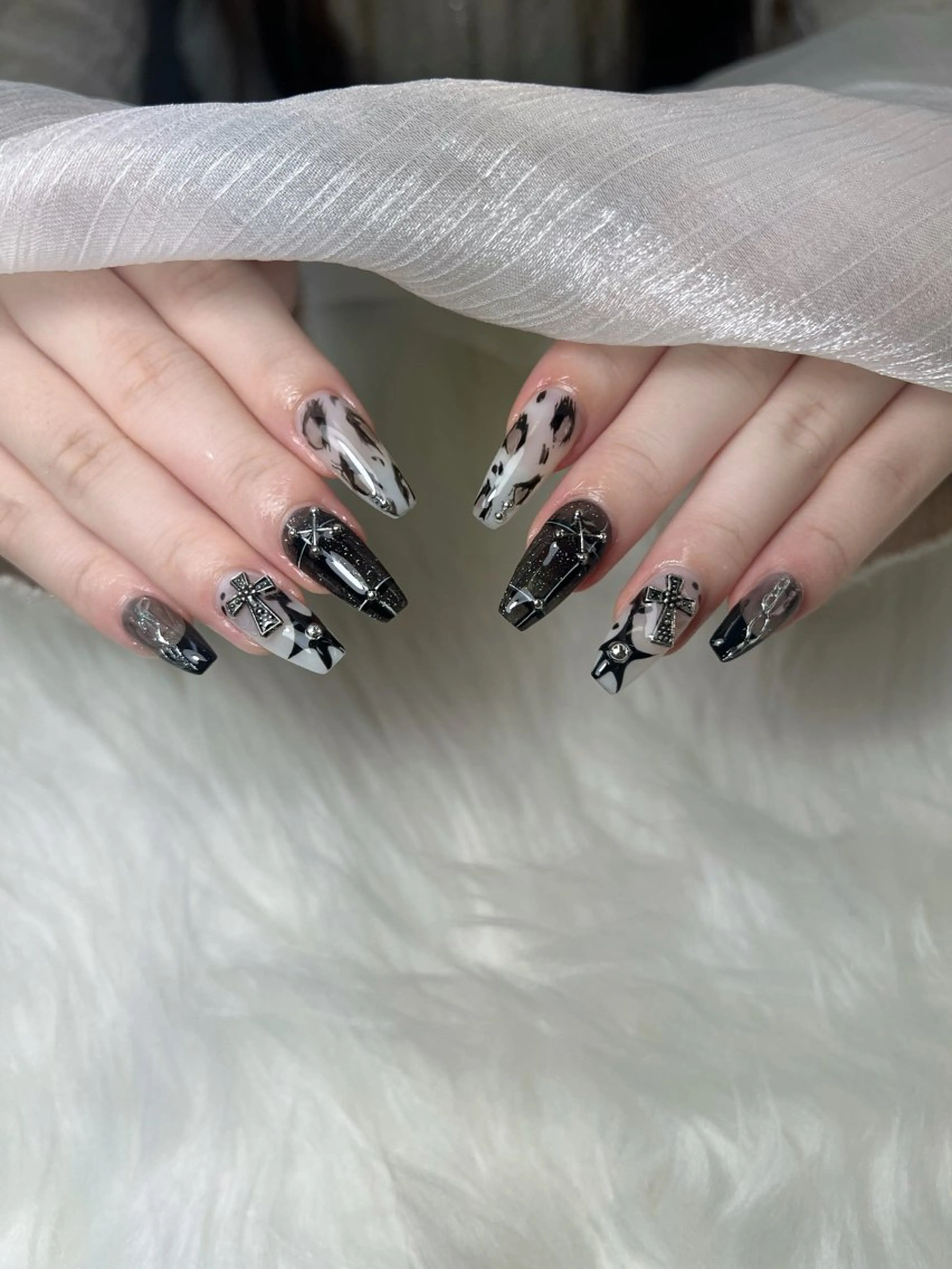 ネイル チークネイル フットネイル ジェルネイル 韓国ネイル マグネットネイル ハンドネイル KING_NAIL YUMIのネイルデザイン