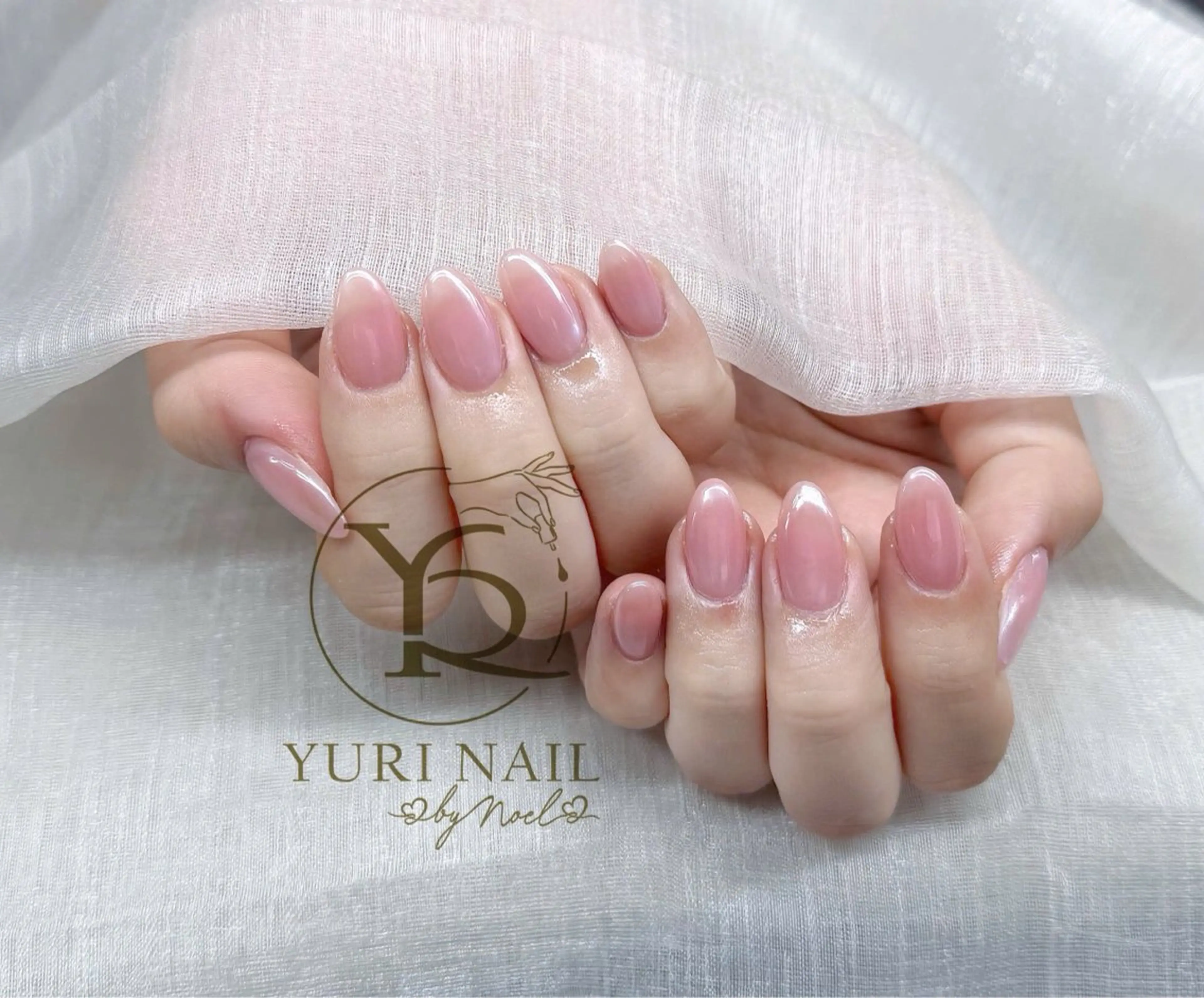 ネイル ハンドネイル フットネイル ハンドケア YURI Nail NARITAのネイルデザイン