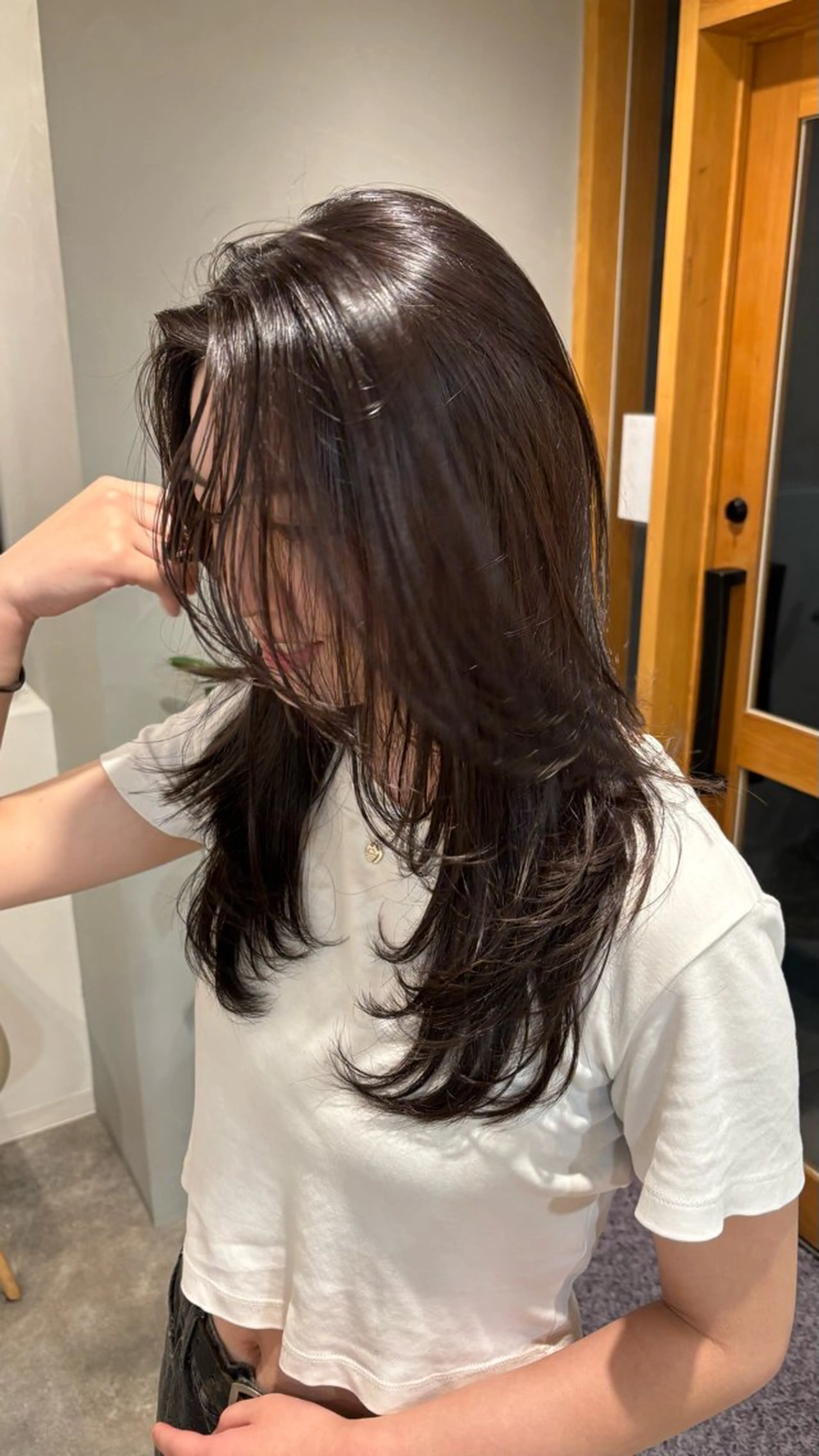 ロング ハイレイヤー レイヤーカット vince gio 彩織のヘアスタイル
