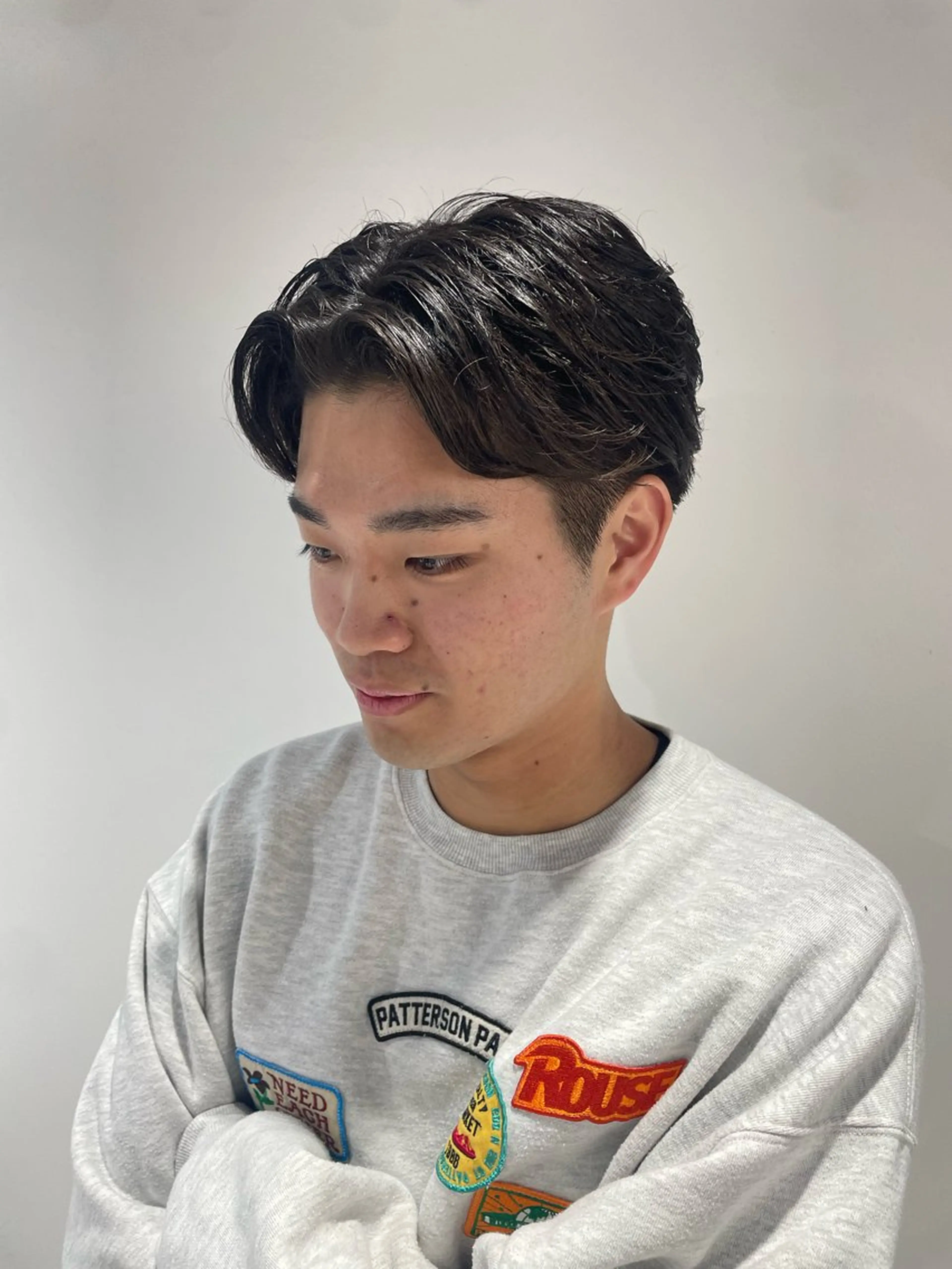 ショート メンズ メンズメッシュ メンズパーマ メンズツイストパーマ 波巻きパーマ ツイストパーマ カット フェザーショート⚡️ REONのヘアスタイル