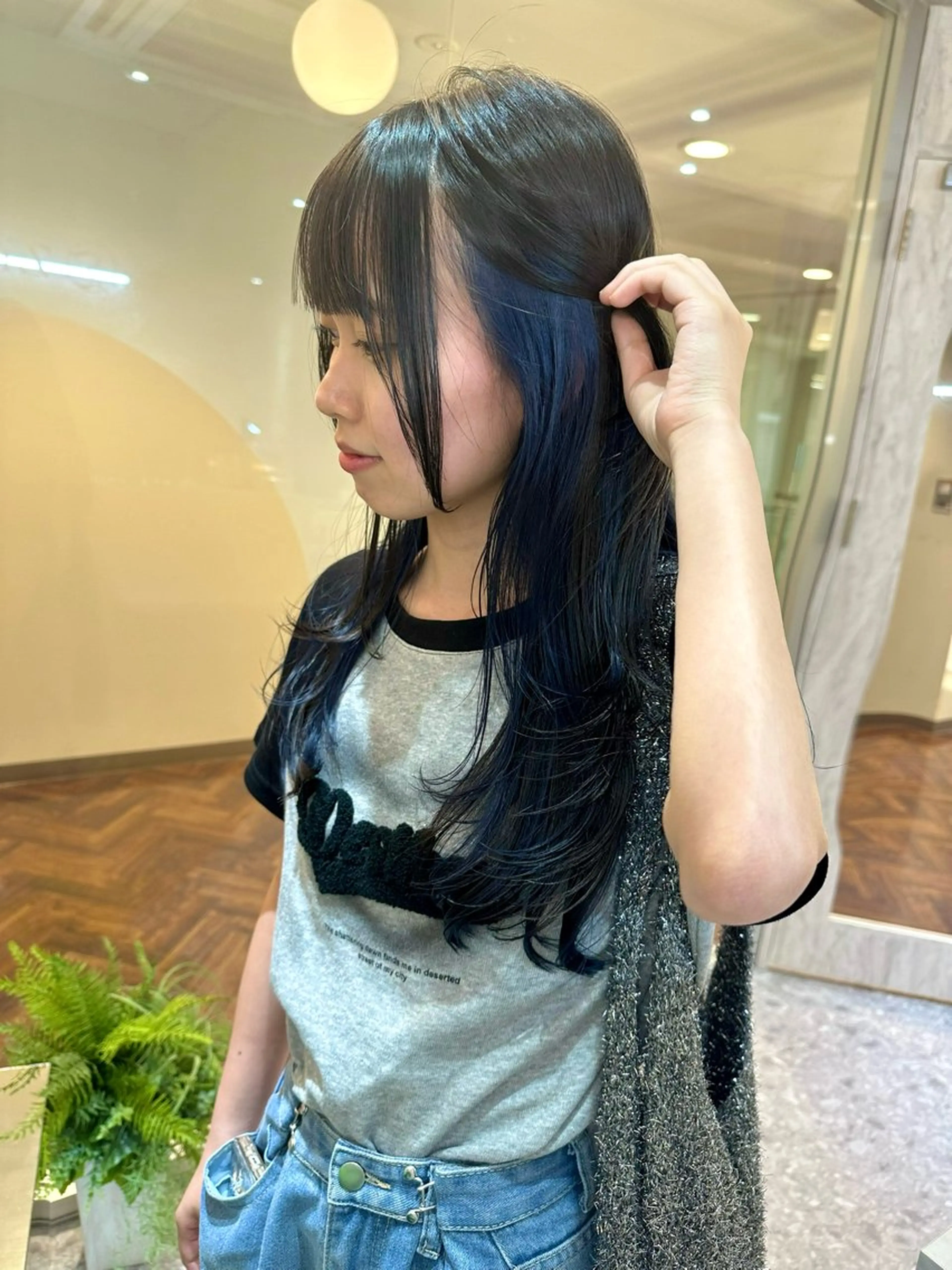 ロング カラー 黒髪 ブルーカラー ブルーブラック ネイビーカラー レイヤーカット ヘアカラー レイヤー/ボブ/ 顔周り/yukinaのヘアスタイル