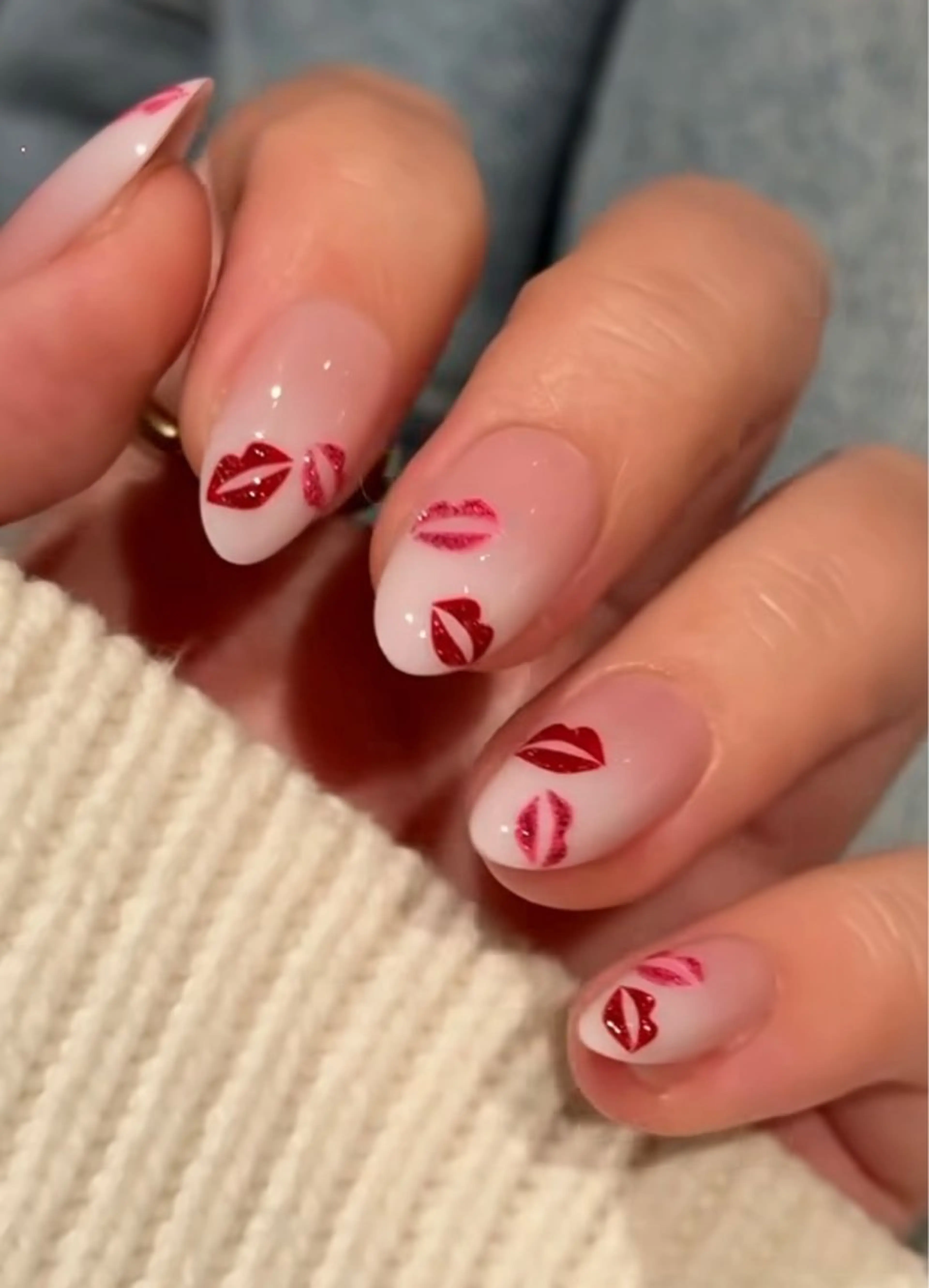 ネイル ハンドネイル NiJi Nailsのネイルデザイン