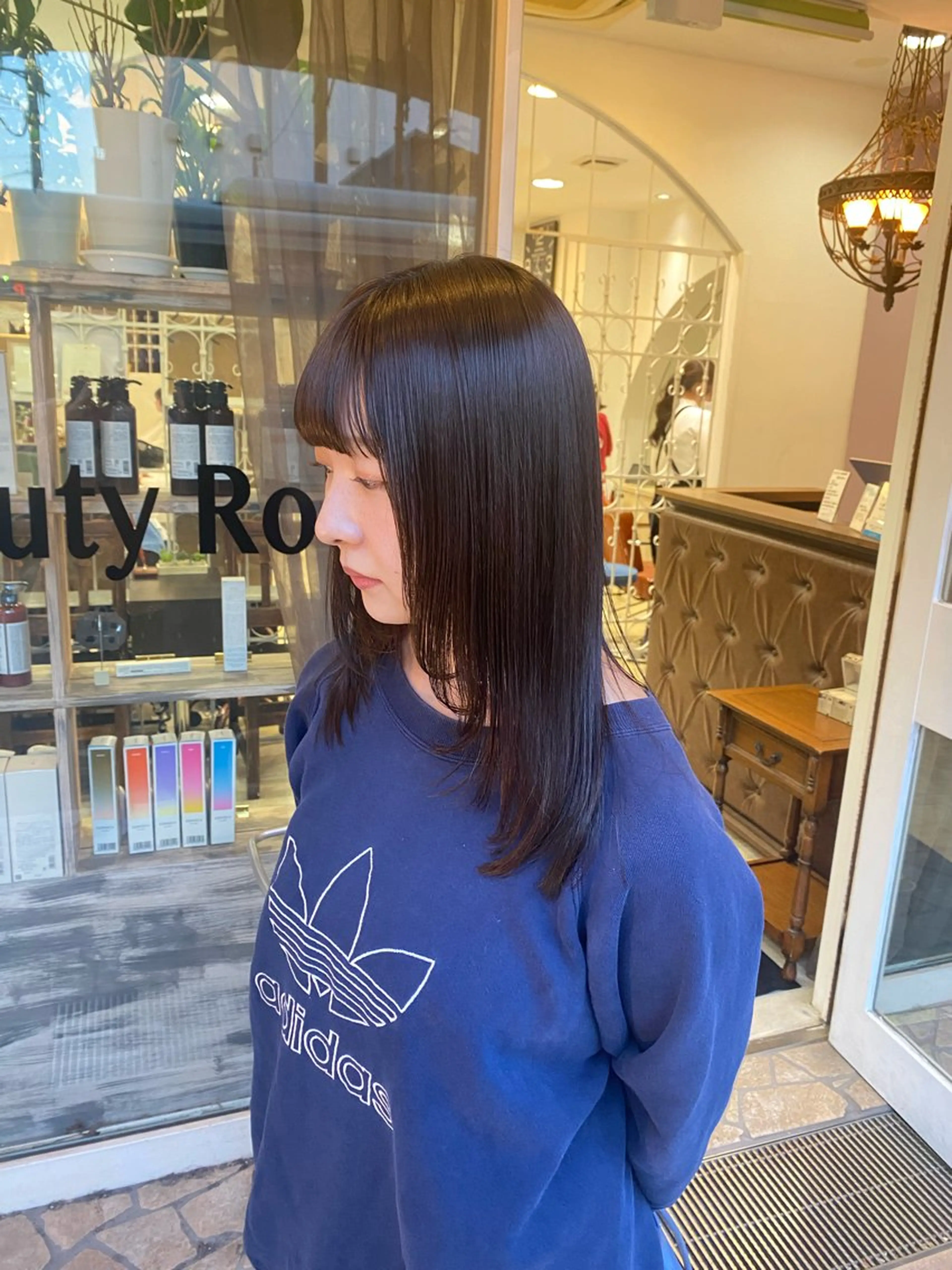 セミロング カラー レイヤーカット カット ウルフ/レイヤー /髪質改善　ナユタのヘアスタイル