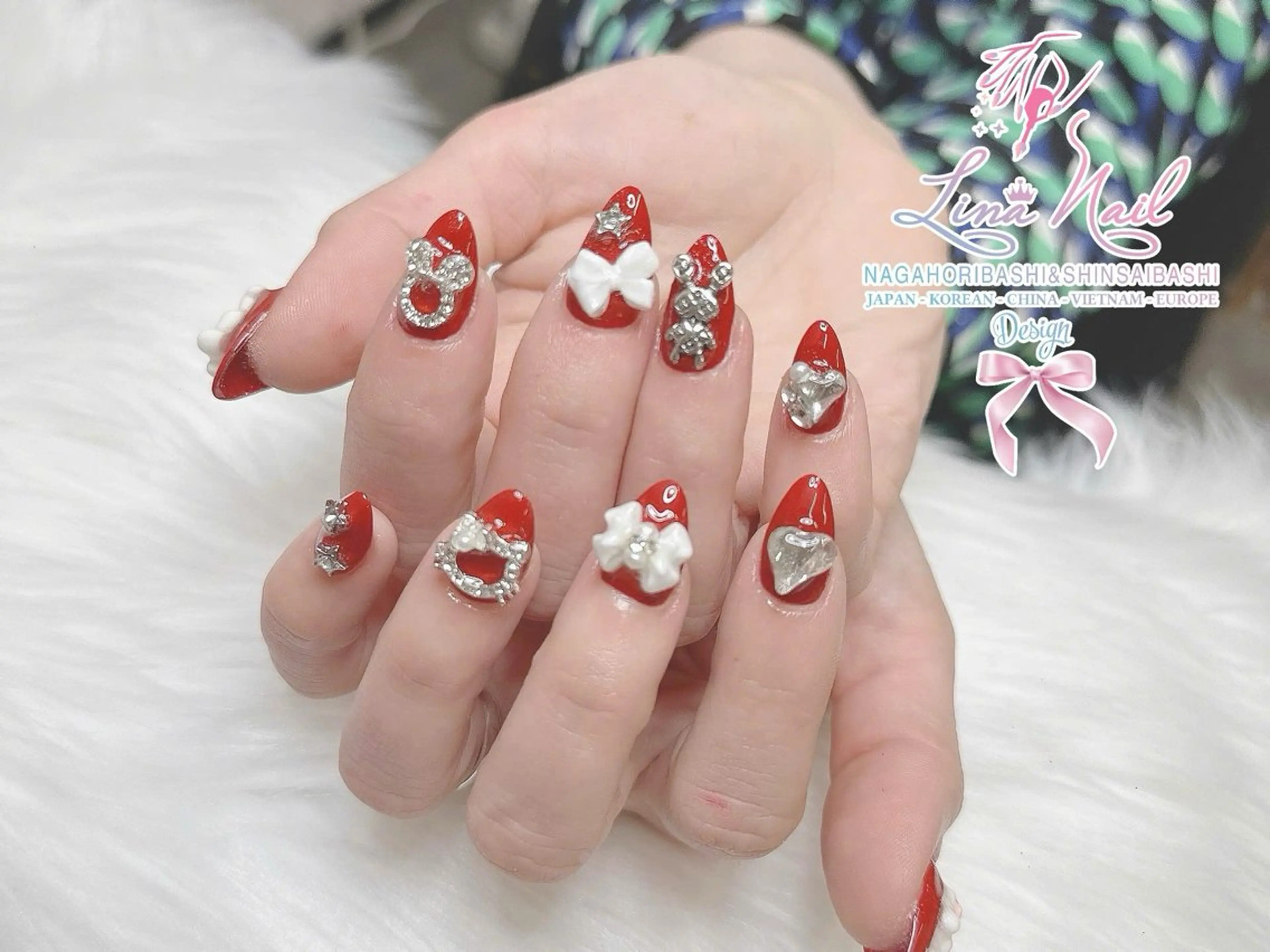 ショート 韓国風ヘア クリスマス ハンドネイル Linanail Nambaのマツエク・マツパデザイン
