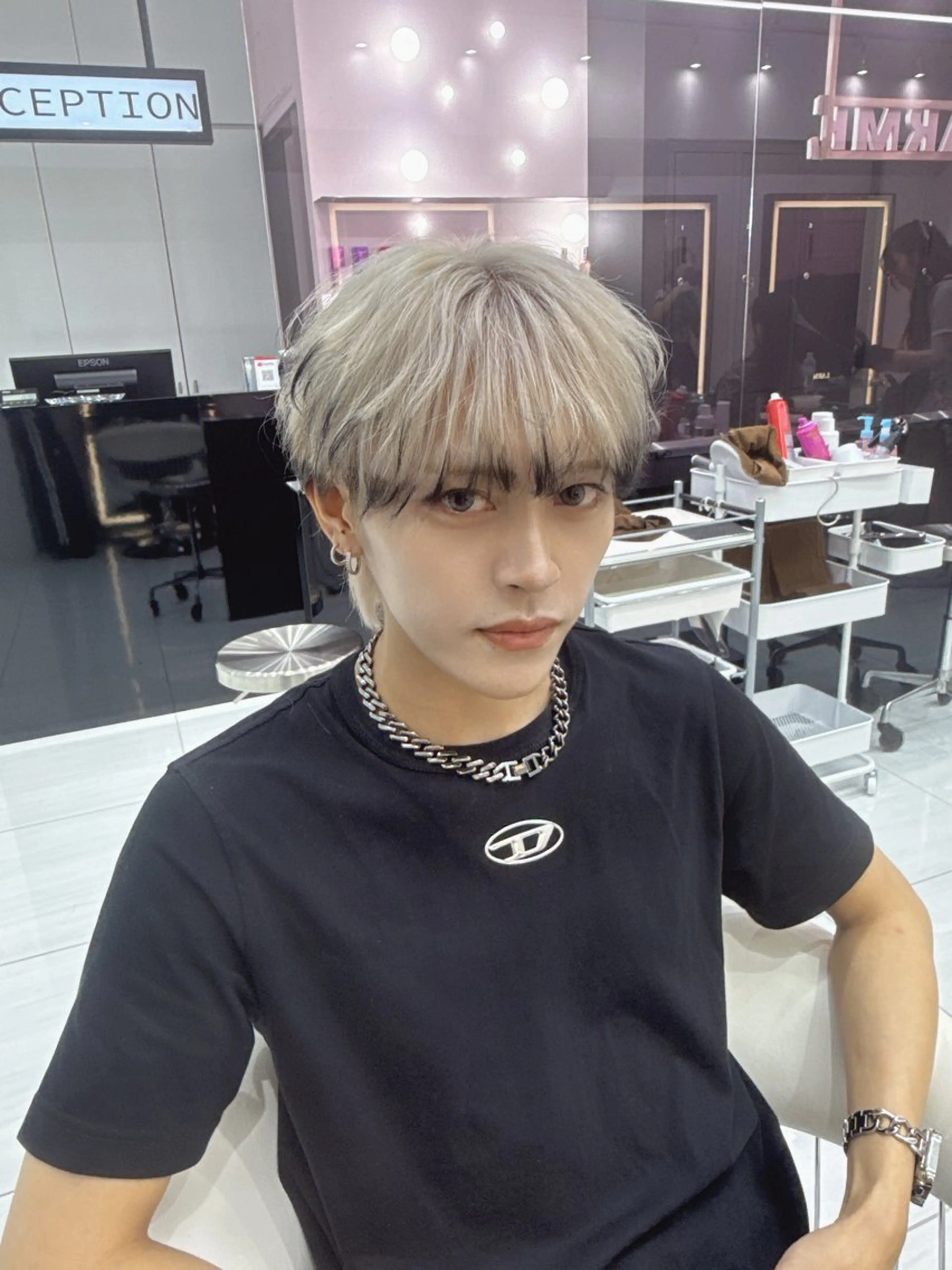 ショート カラー カット ヘアカラー トリートメント レイヤーカット/ 縮毛矯正🇰🇷早坂のヘアスタイル