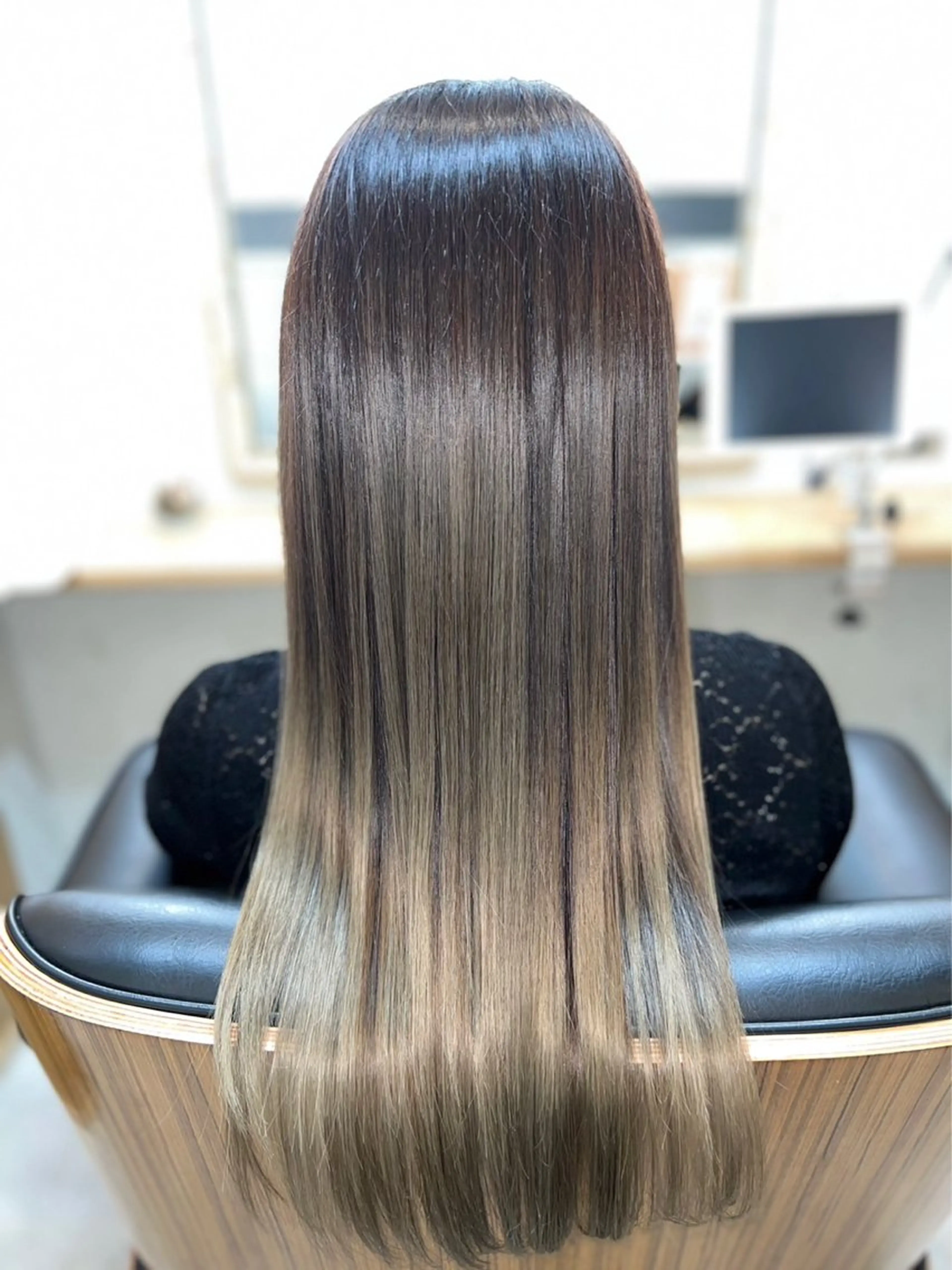 ロング 髪質改善 ヘアカラー 川村 昌広のヘアスタイル