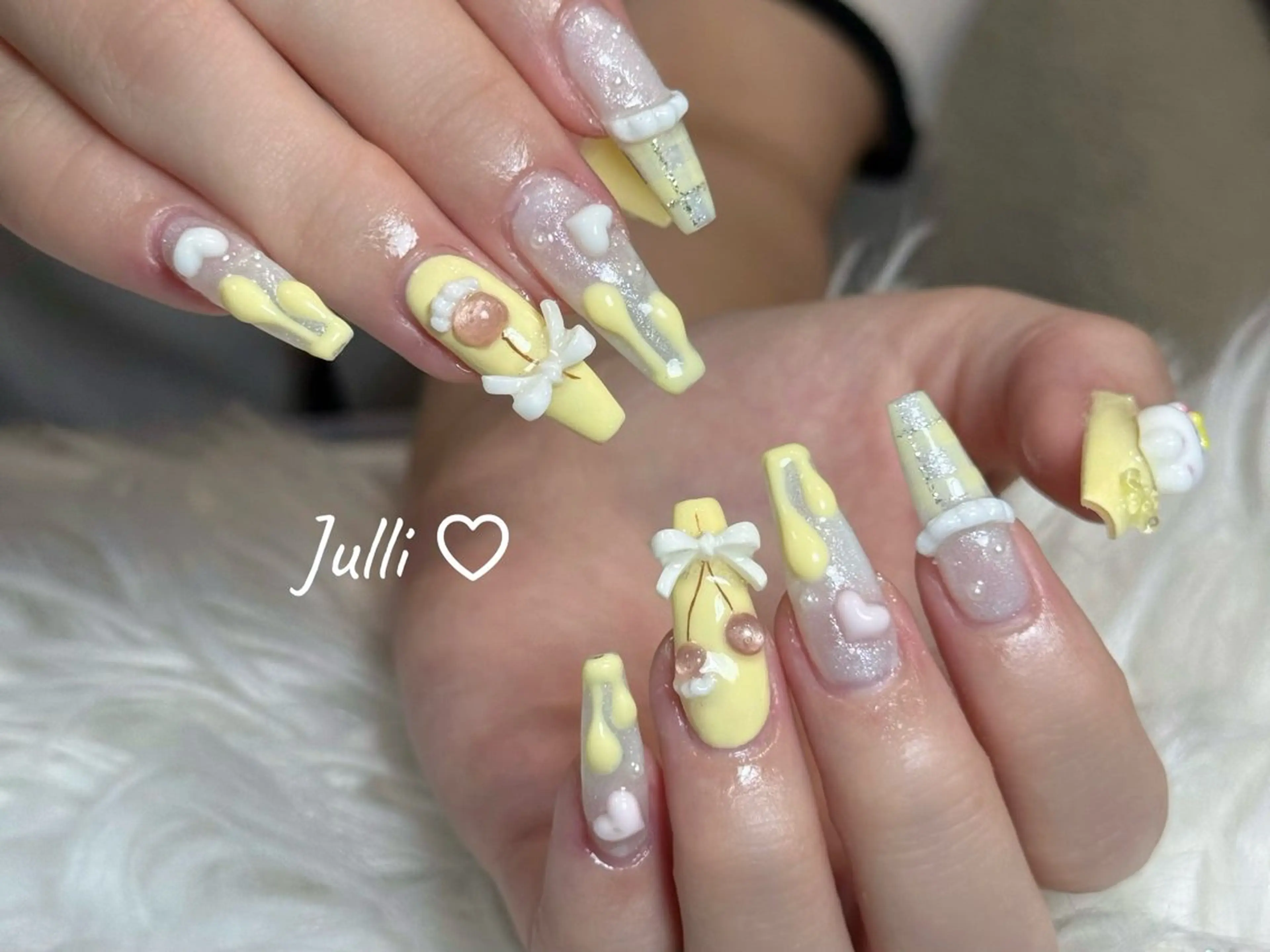 ネイル ボルドー ブラウン チークネイル ドット フットネイル Julli ジュリのネイルデザイン