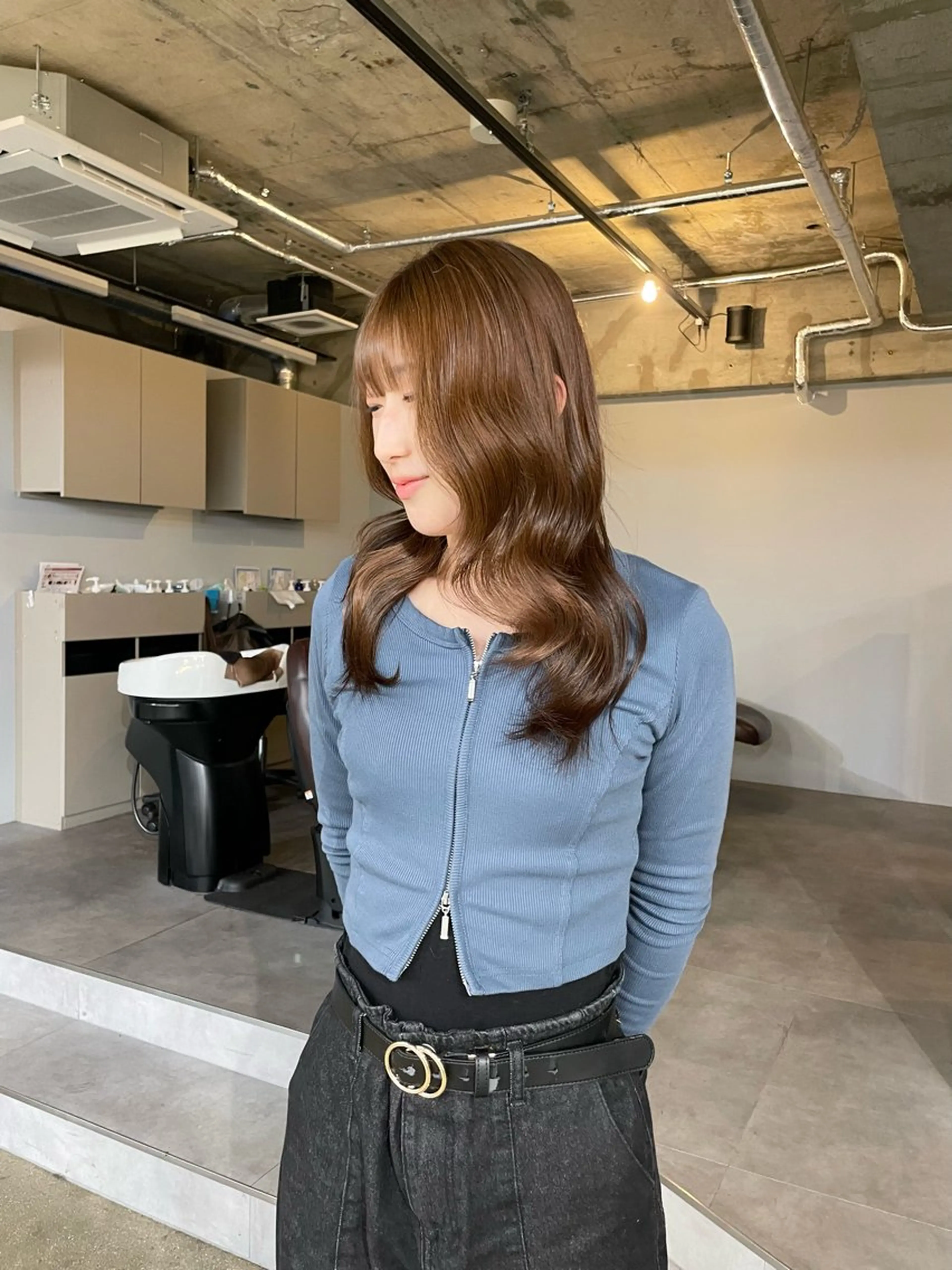 セミロング カラー ミズタ マイのヘアスタイル