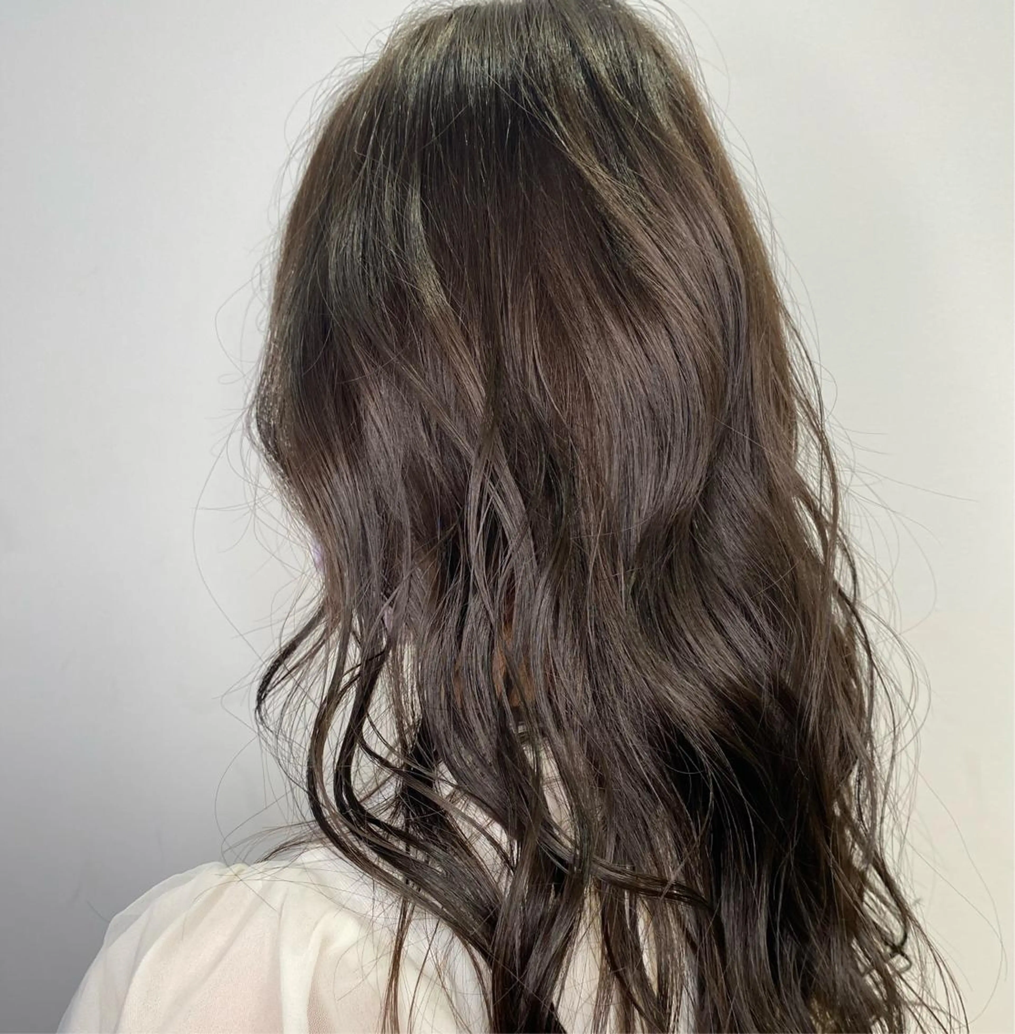ロング カラー 酸スト/フェザー パーマ/三谷海斗のヘアスタイル