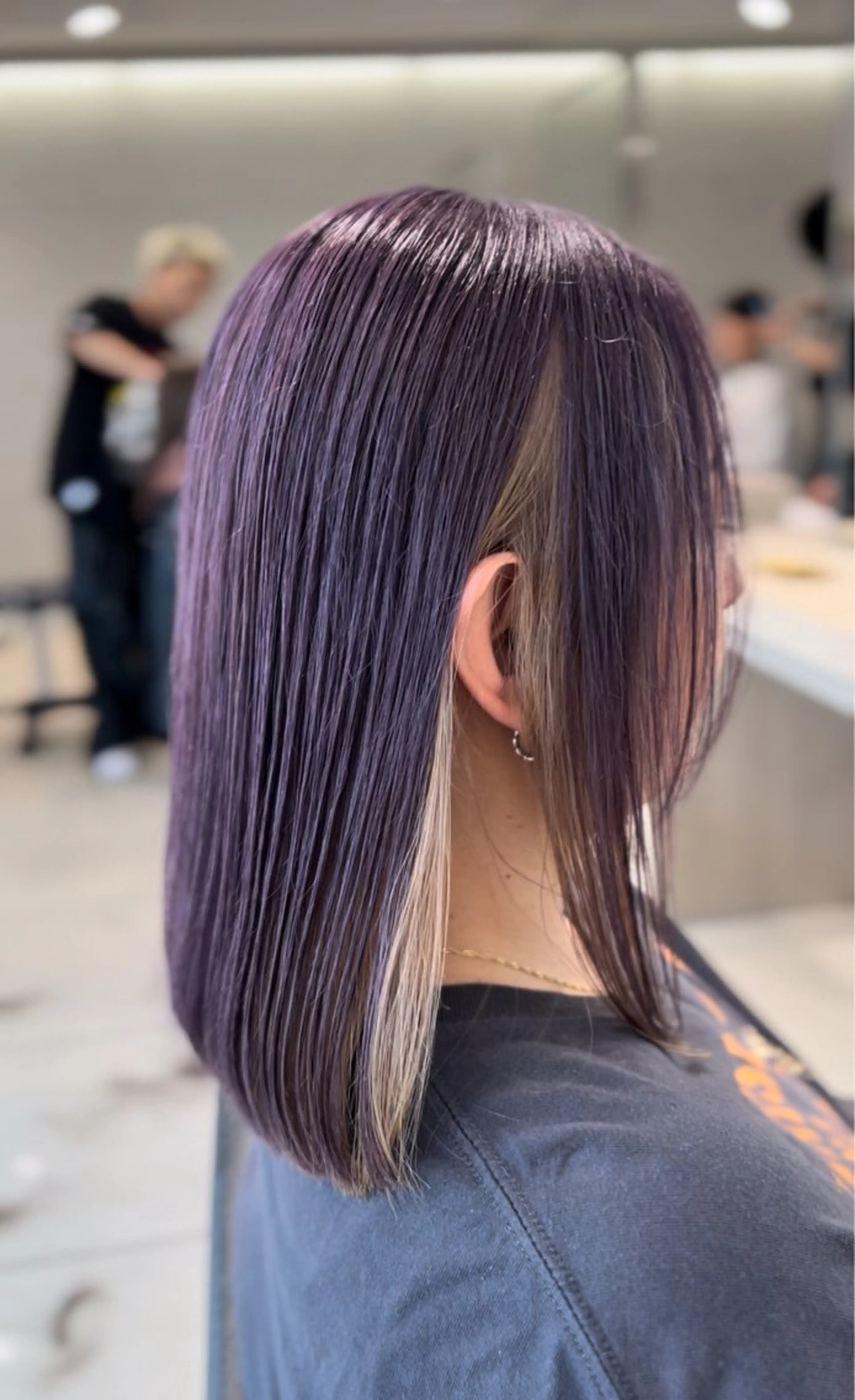 セミロング カラー ブリーチ ケアブリーチ デザインカラー カット ヘアカラー 巖本 真希のヘアスタイル