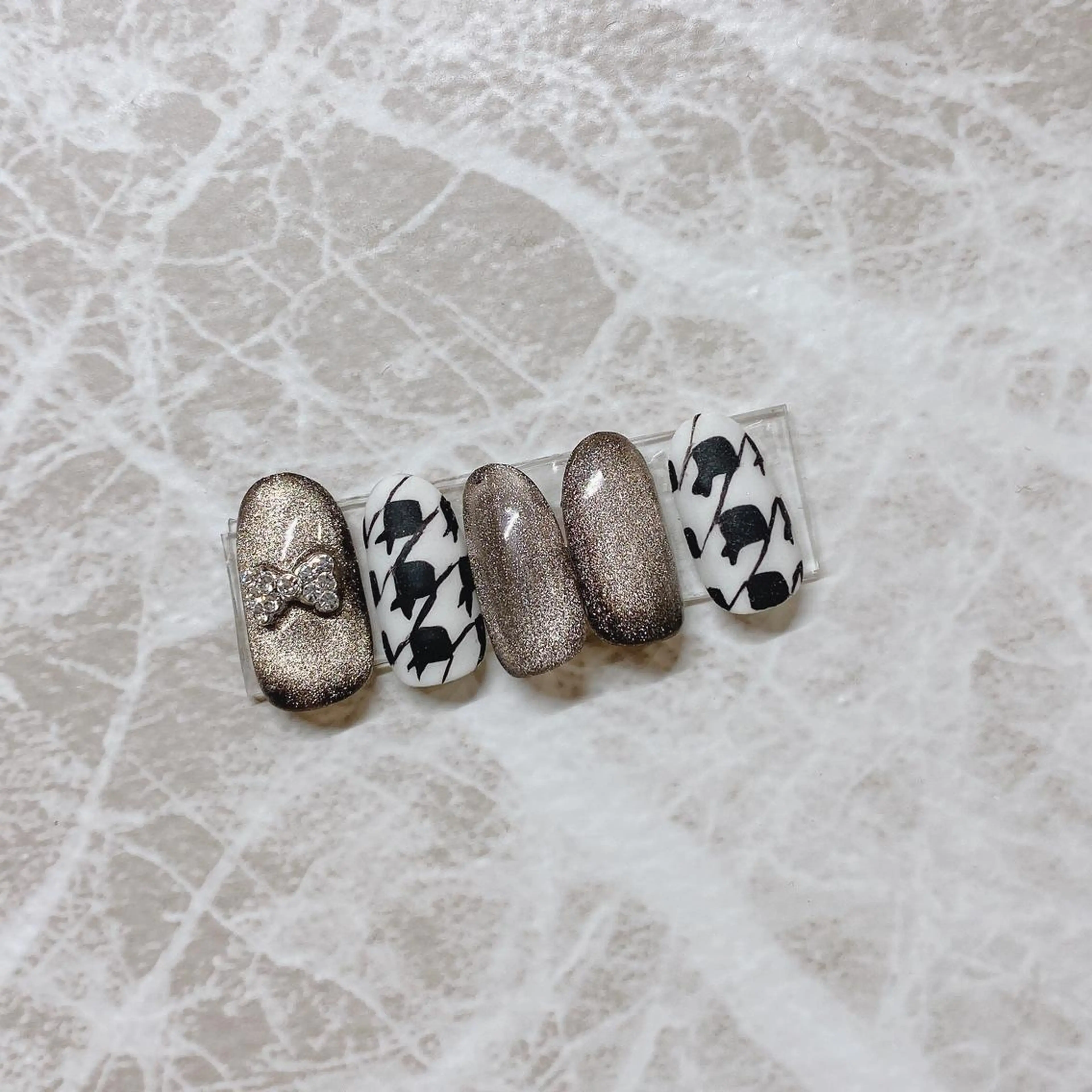 ネイル ☁️BLITZ 🎀笠原雪音🎀のネイルデザイン