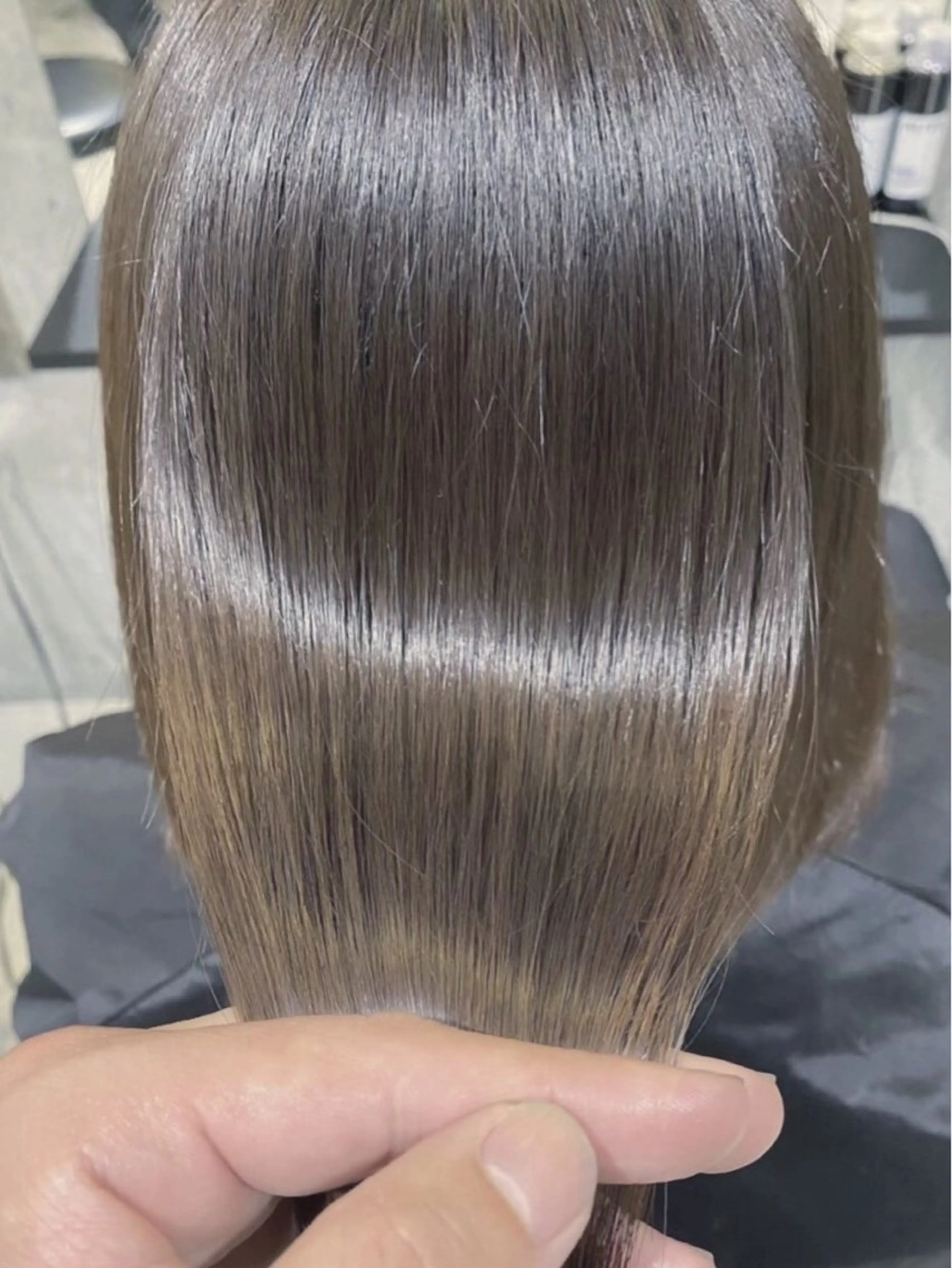 セミロング カラー ヘアアレンジ 髪質改善 縮毛矯正 縮毛矯正 トリートメント ヘアセット 🕊️絹髪縮毛矯正✨ マンツーマン施術🌿のヘアスタイル