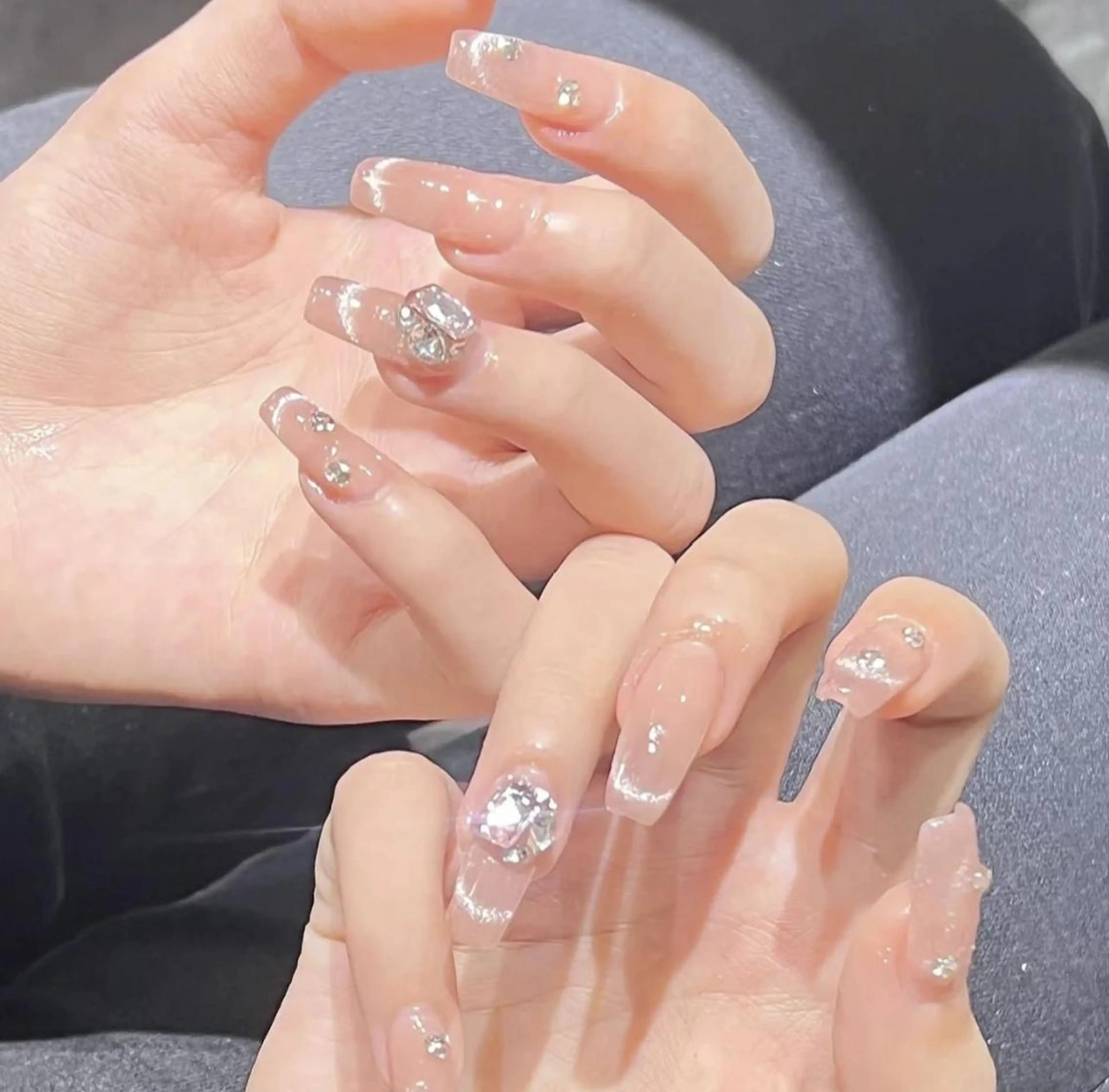 ネイル ネイルチップ Queens momoのネイルデザイン