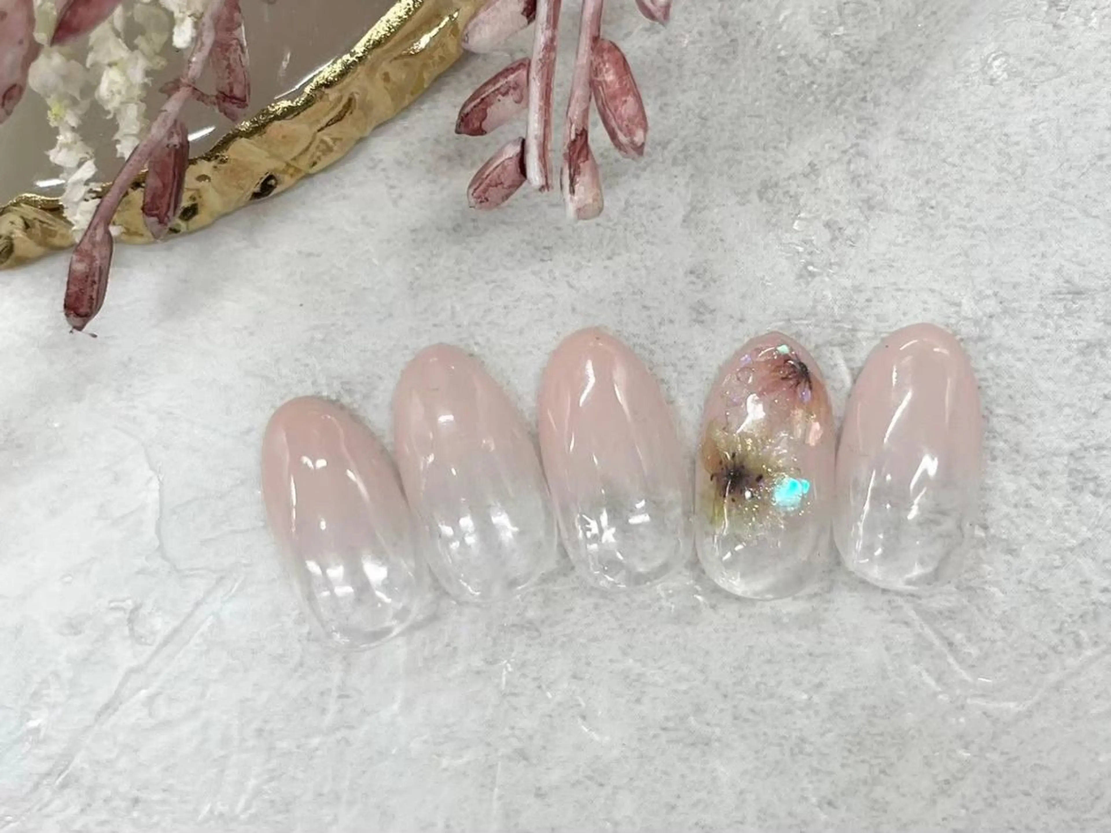 ネイル 金田 愛実のネイルデザイン