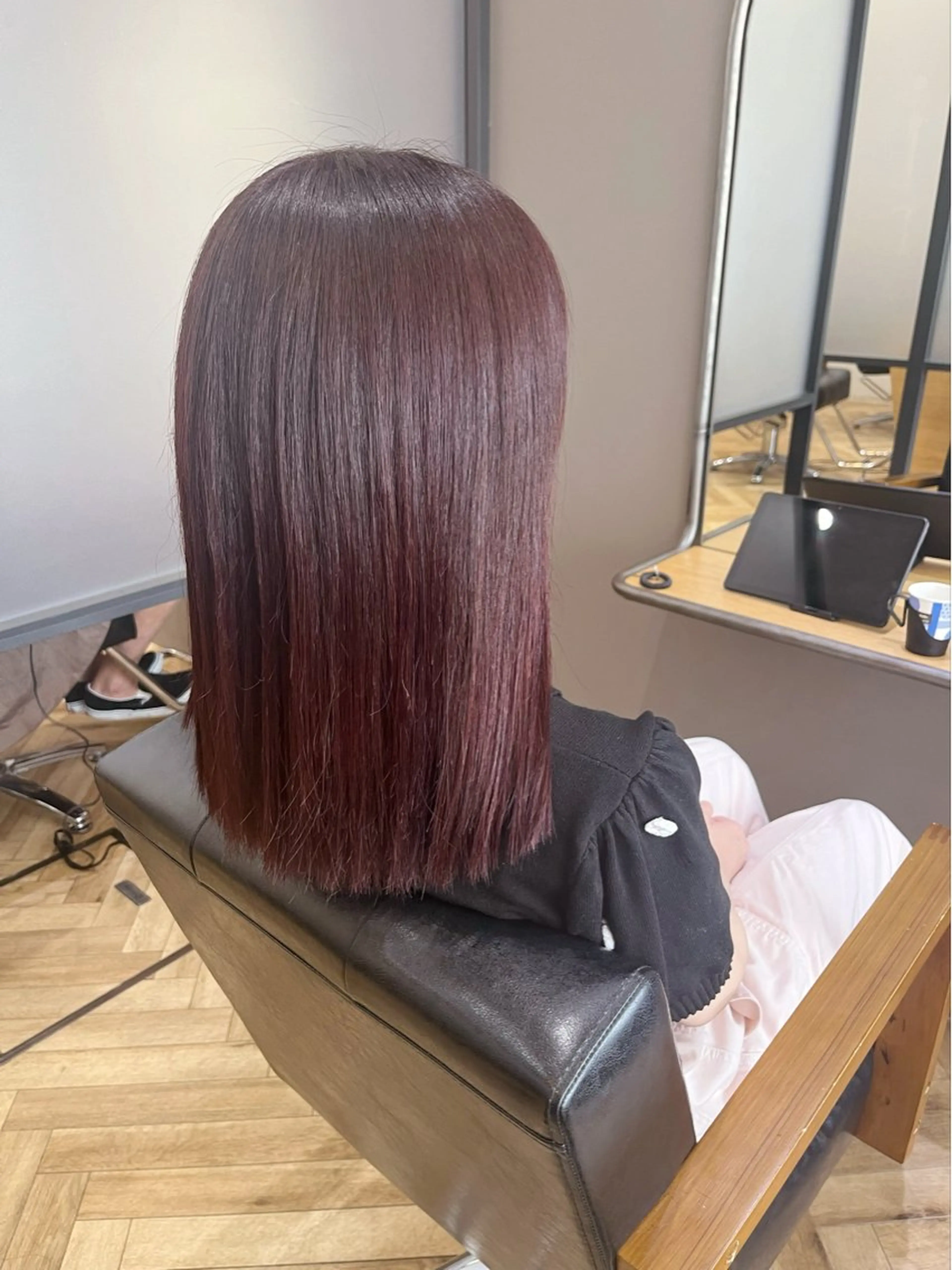 セミロング カラー ブリーチ ブラウンカラー ブリーチなしカラー ピンクカラー 🫧髪質改善🫧 神田紗来のヘアスタイル