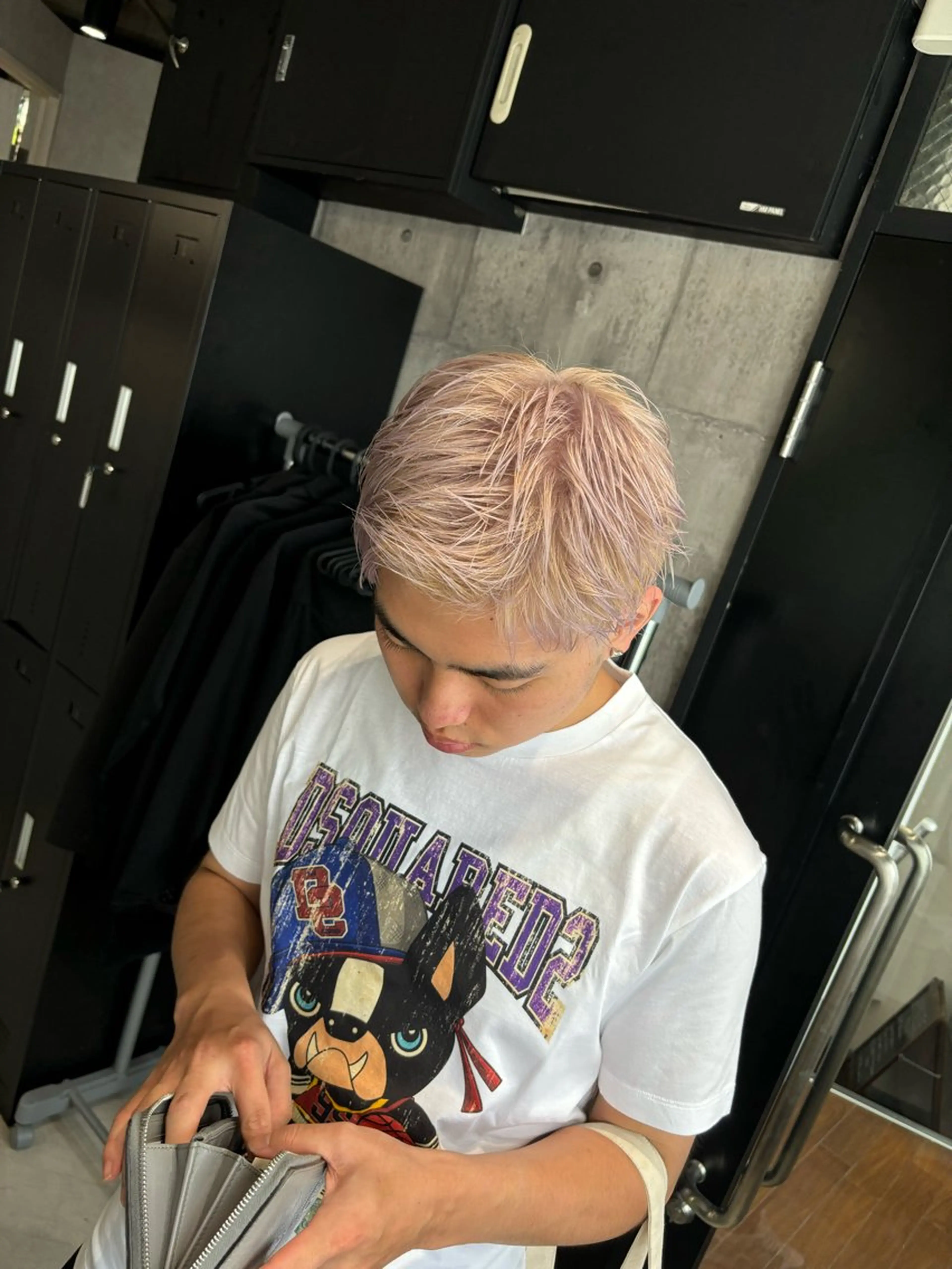 カラー メンズ カット ヘアカラー トリートメント _WHITE / KENTOのヘアスタイル