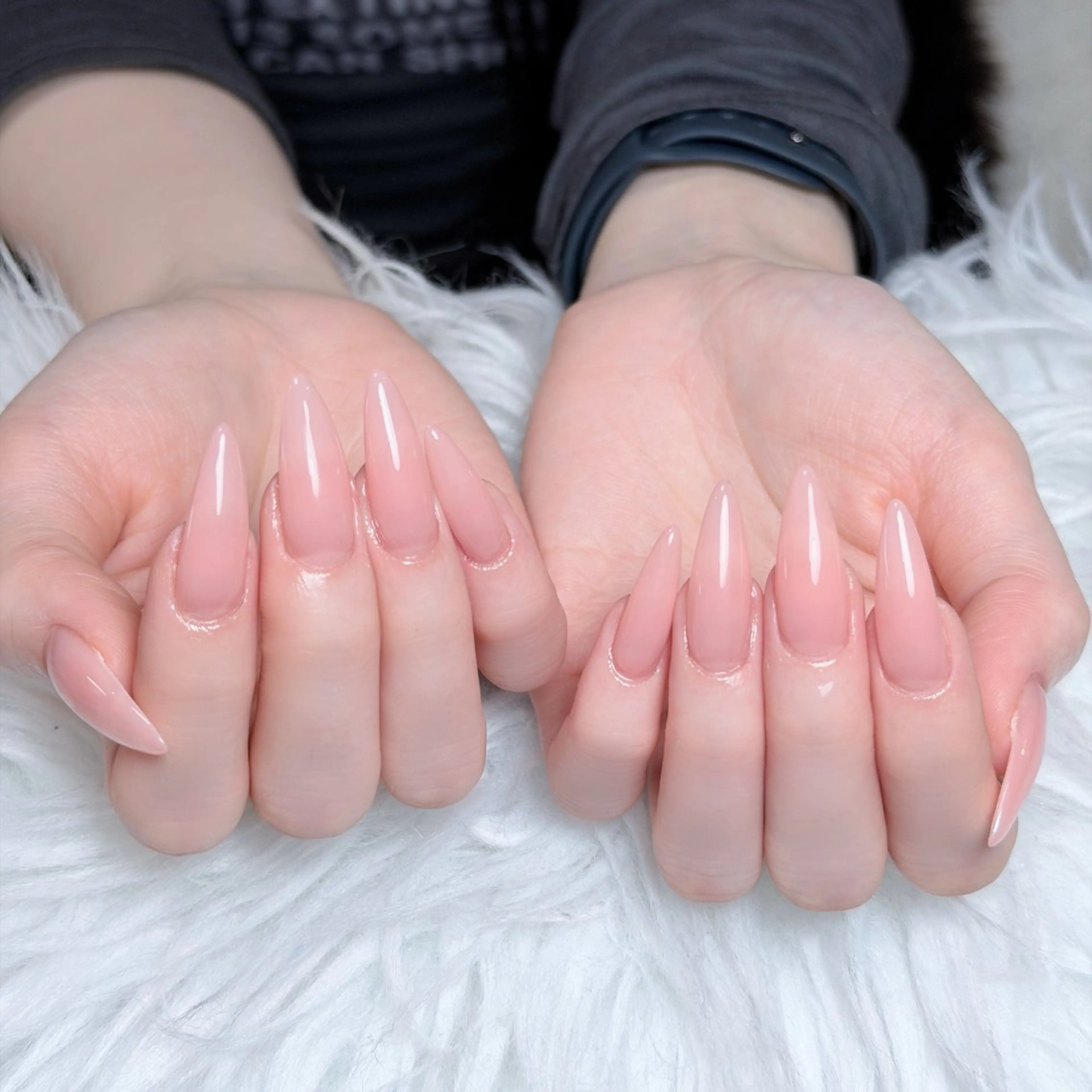 ネイル オーロラネイル ボルドー ブラウン 氷ネイル・うるうるネイル キラキラネイル ハンドネイル Julli NailStudioのネイルデザイン