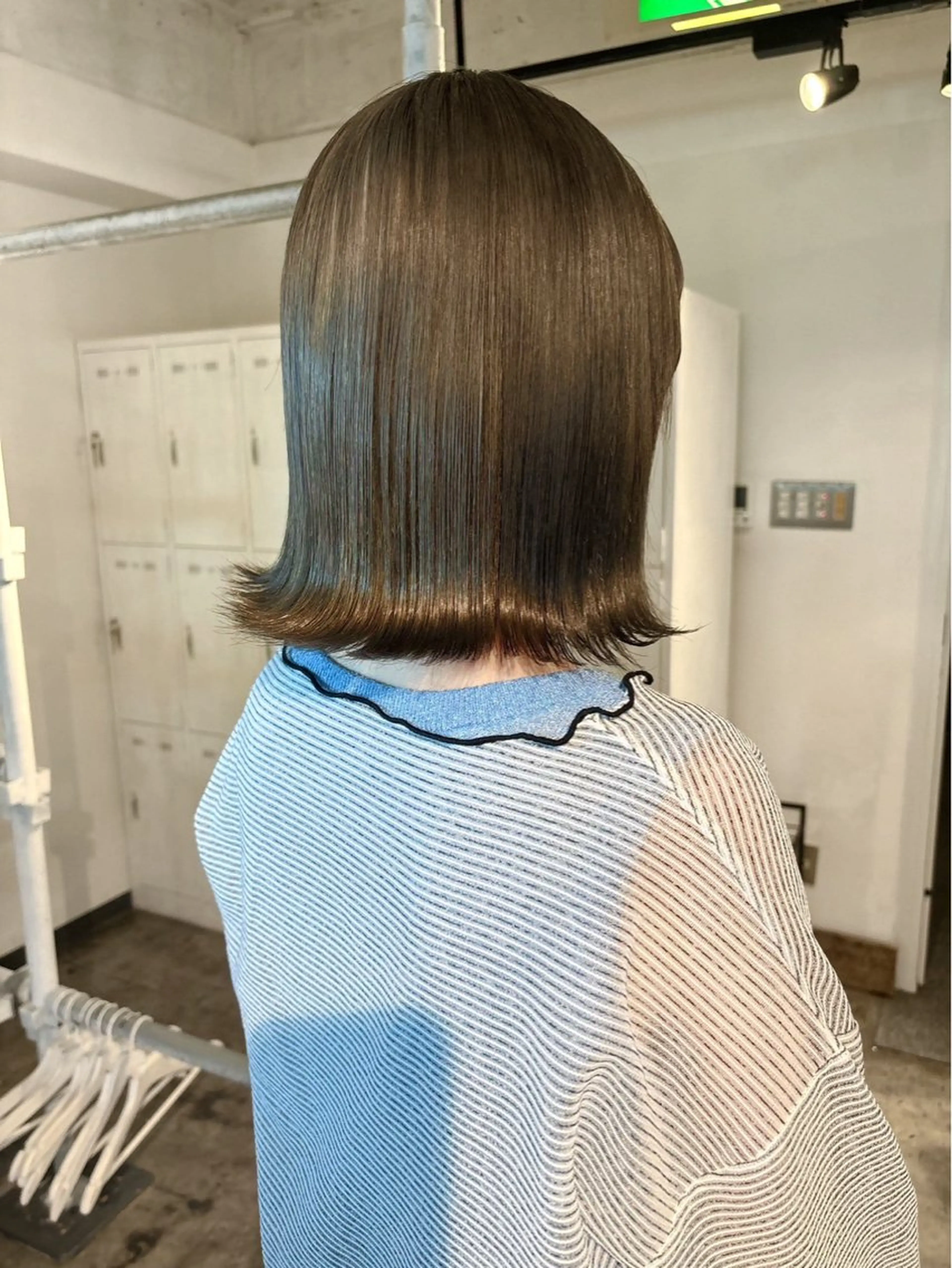 セミロング カラー ベージュカラー ブリーチ 透明感カラー ブリーチなしカラー オリーブベージュ ヘアカラー トリートメント 🪐ブリーチ/透明感 🪐HARUKAのヘアスタイル