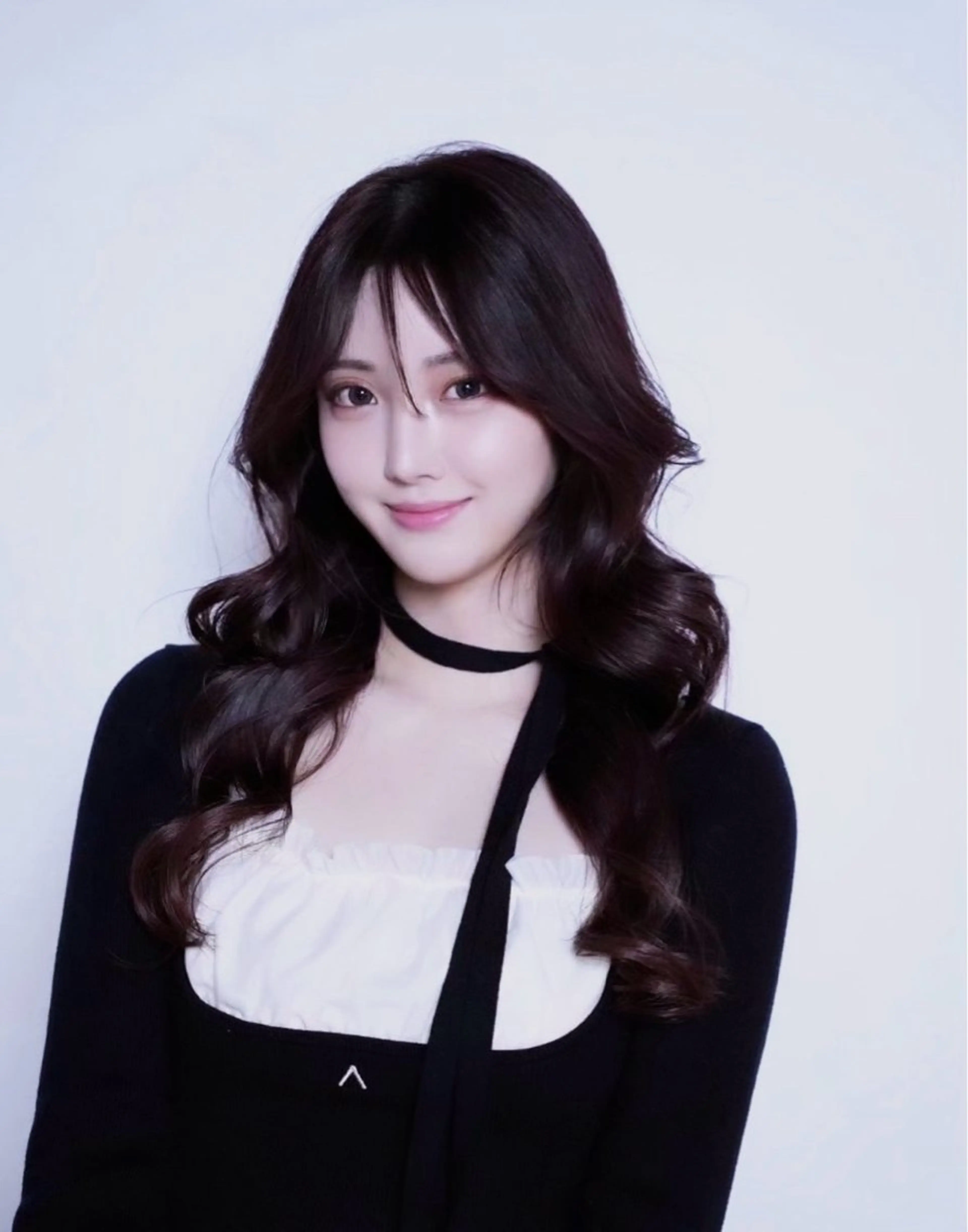 🌟スタッフオススメNo.1️⃣❄️前髪cut➕艶サラcolor❄️🎀の写真