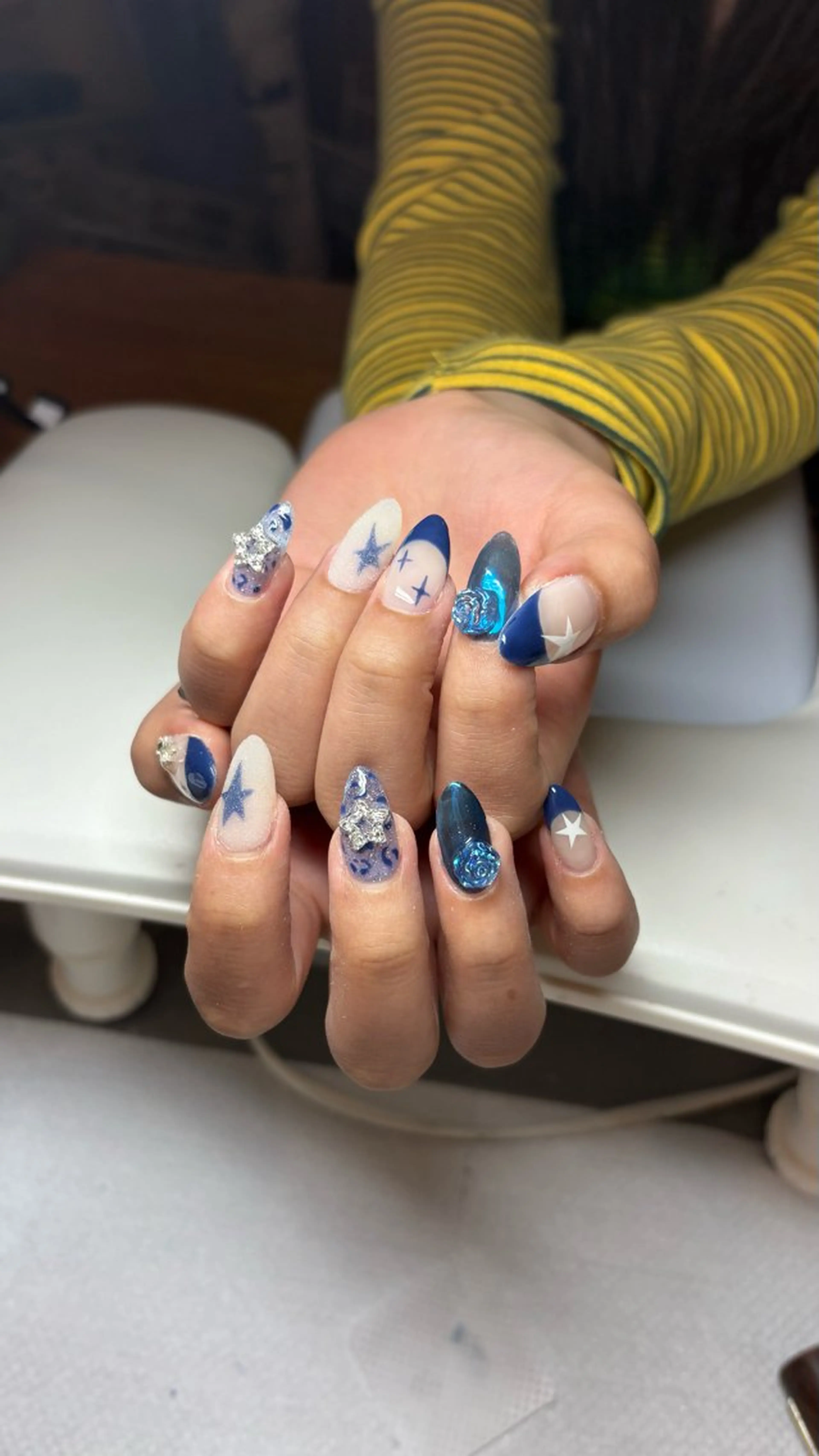ネイル ハンドネイル Lily Nailのネイルデザイン
