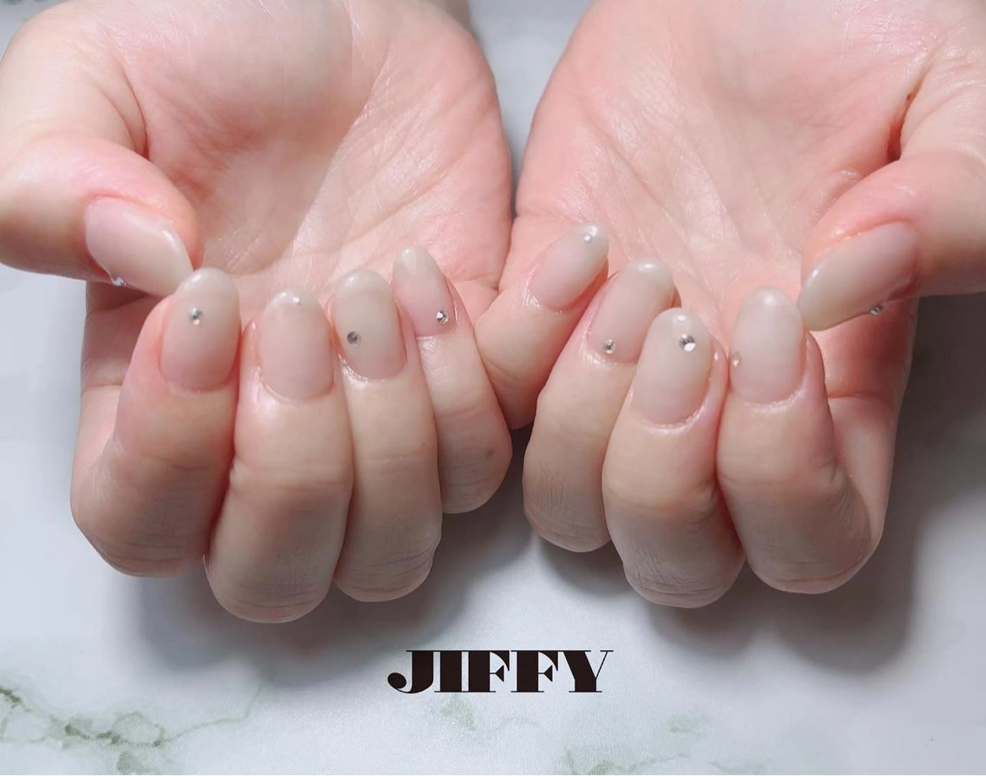 ネイル ワンホンネイル JIFFY nailstudioのネイルデザイン