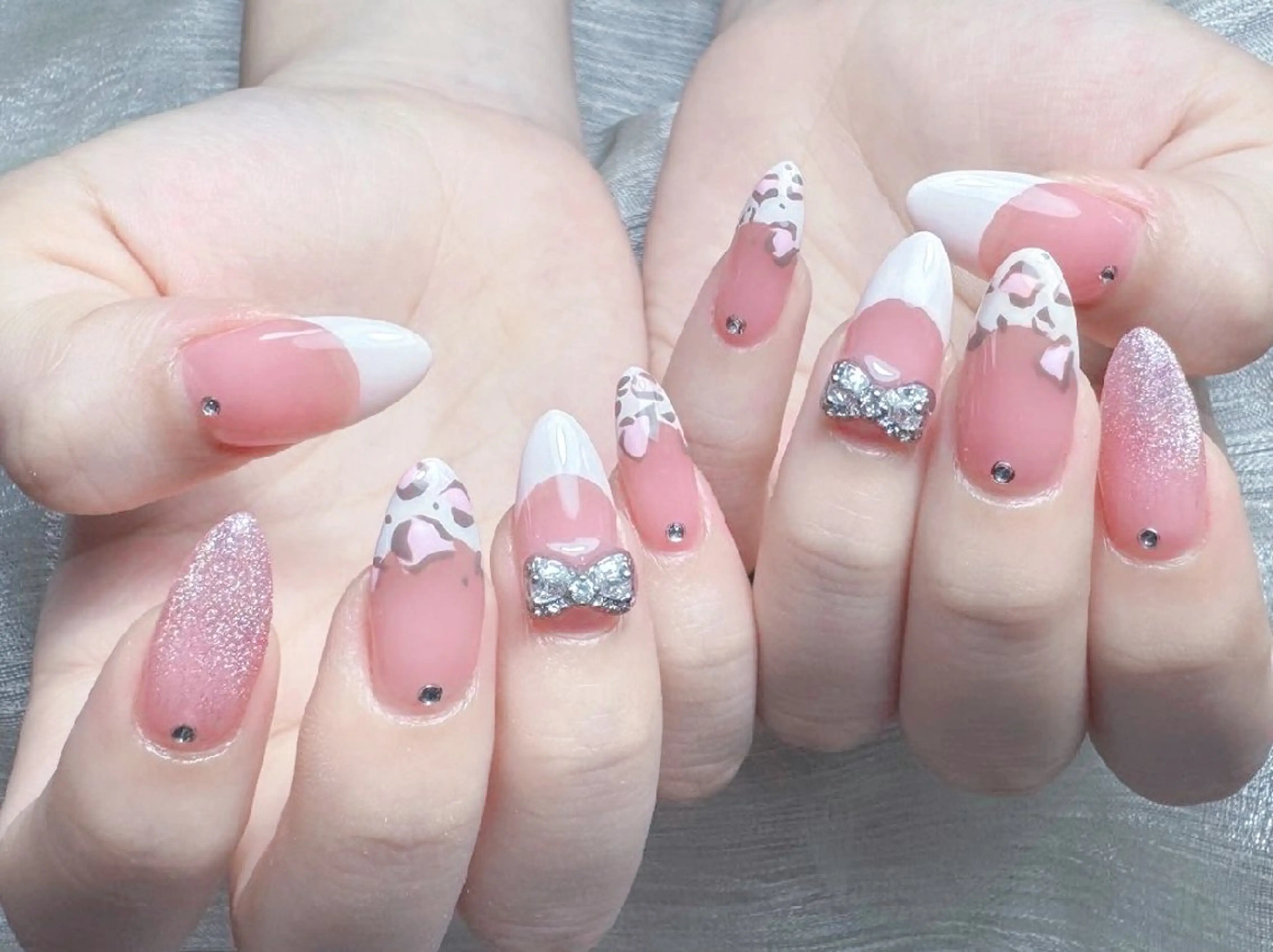 ネイル 長さ出し フレンチネイル グラデーション マグネットネイル マグネットフレンチ ハンドネイル ハンドケア ✨Dreamy NORAのネイルデザイン