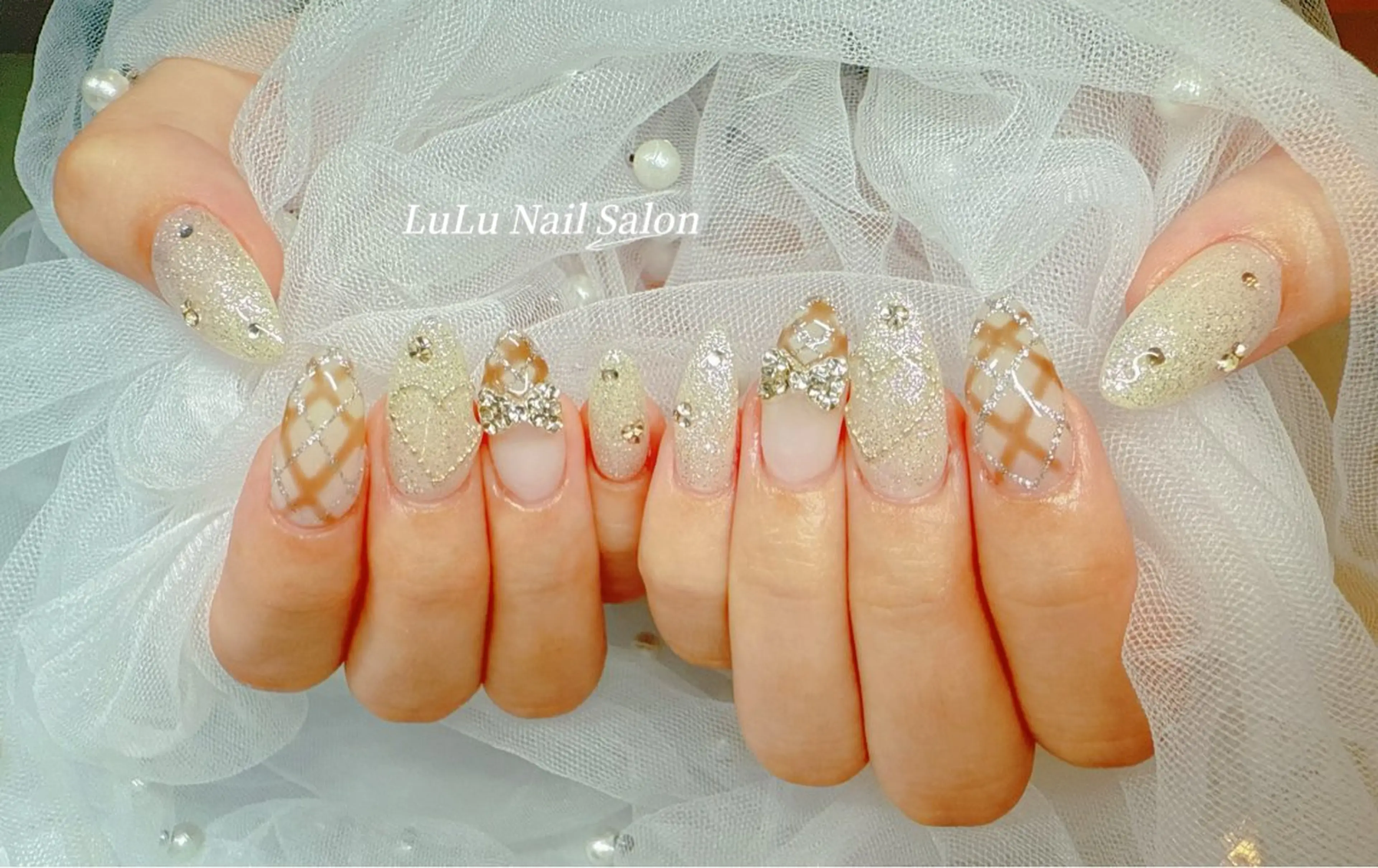 ネイル ハンドネイル LULU Nail Salon 新宿所属・LU LU NailSalonのネイルデザイン