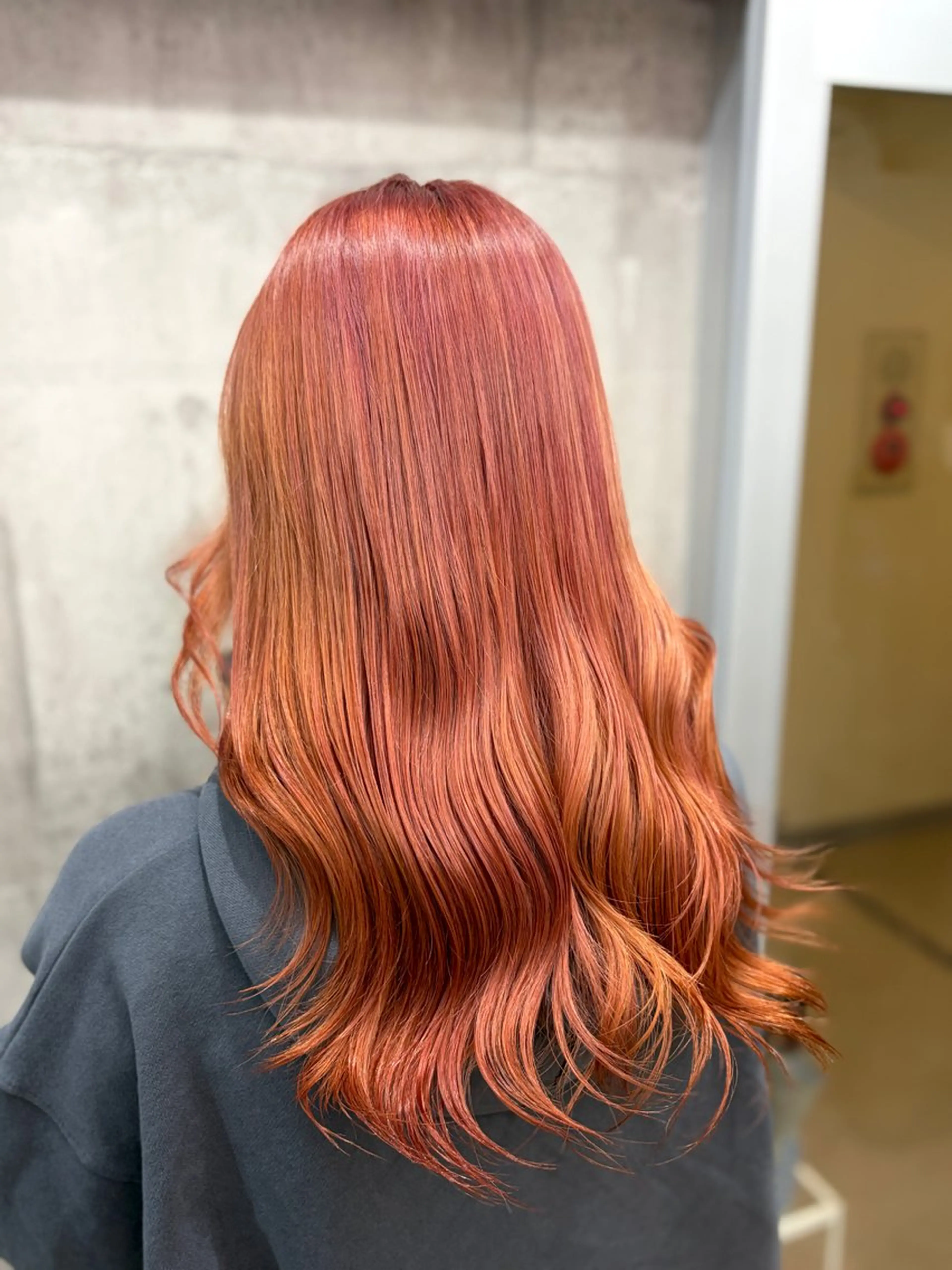 ロング カラー ベージュカラー ブリーチ ケアブリーチ 透明感カラー オレンジ ヘアカラー トリートメント crystal船橋 /艶カラー/HONOのヘアスタイル