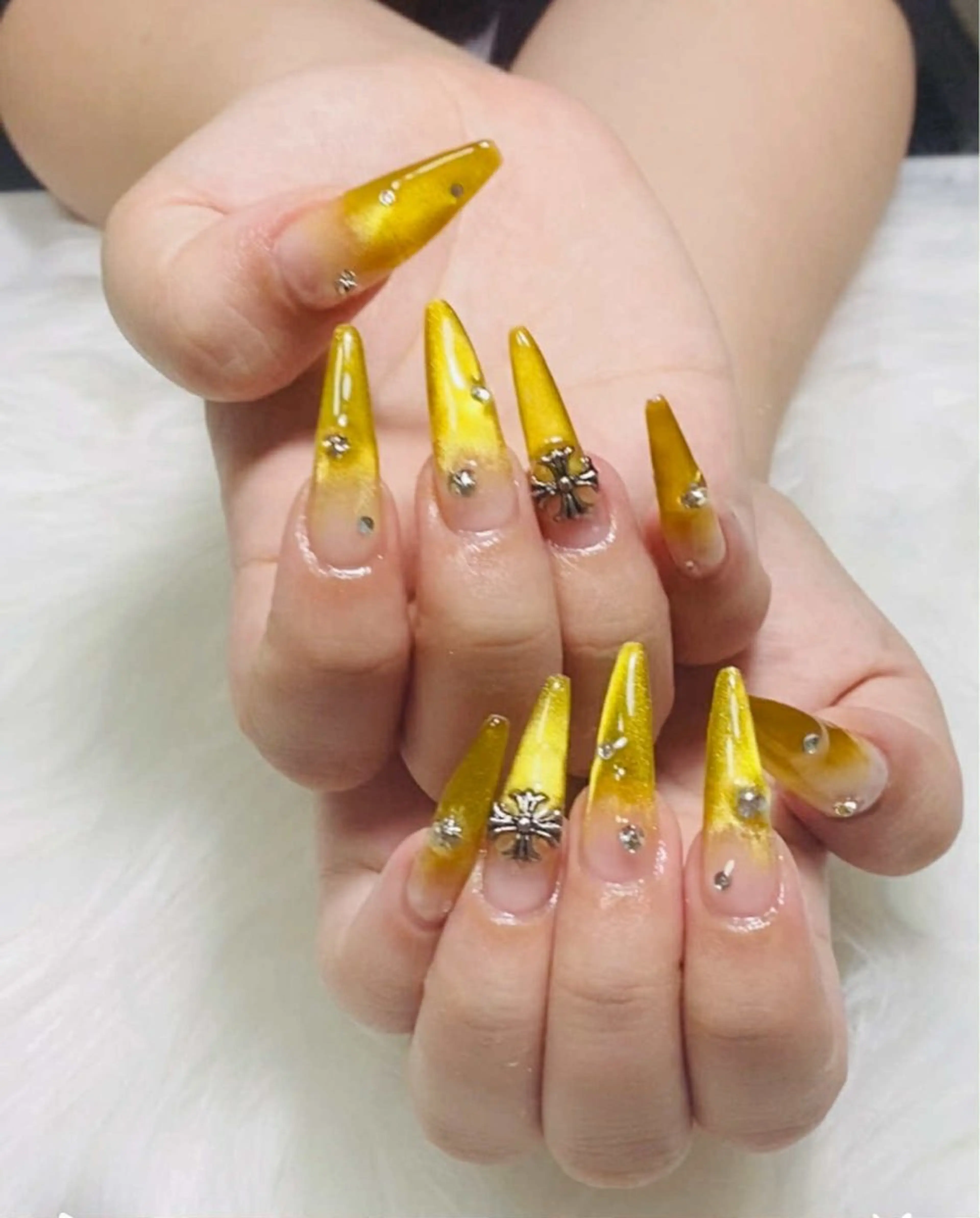 ネイル ハンドネイル MORI ネイル SALONのネイルデザイン