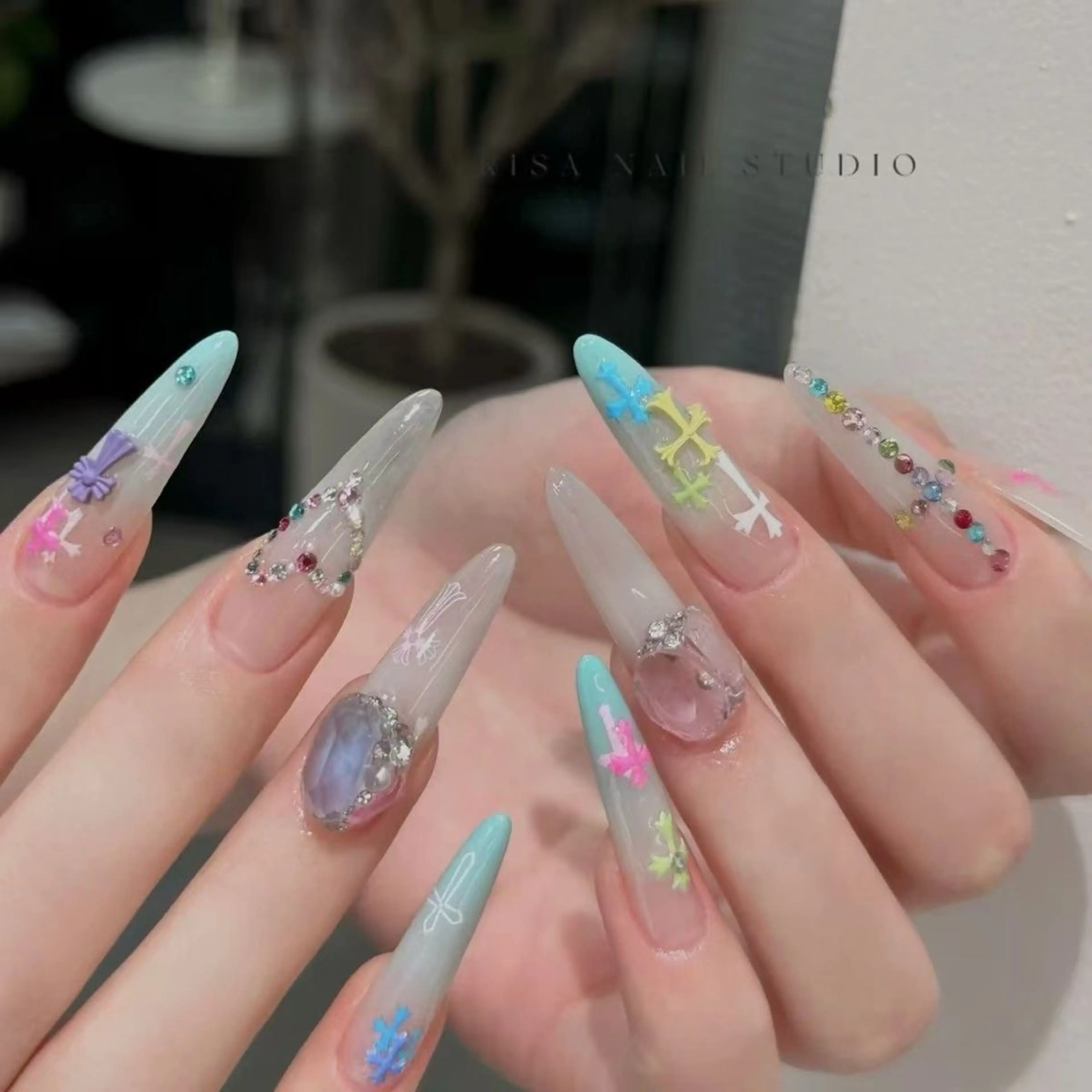 ネイル ハンドネイル Yuxi Beauty salon 【ユーシィー ビューティ サロン】所属・ユーシーネイルサロン 池田公園店のネイルデザイン