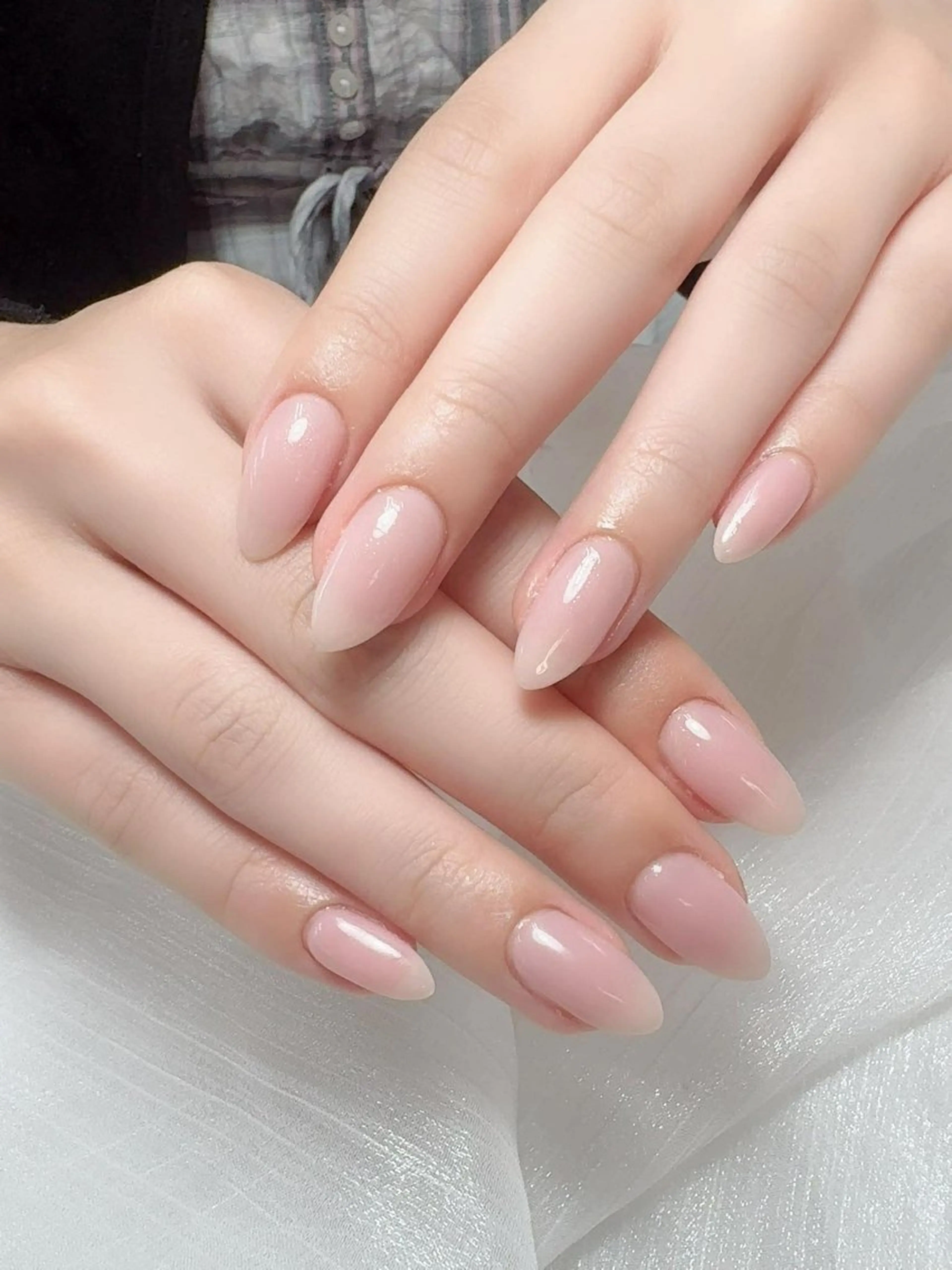 ネイル フレンチネイル グラデーション 韓国ネイル マグネットネイル ミラーネイル ハンドネイル Squen Nail 【持ち込みOK】のネイルデザイン