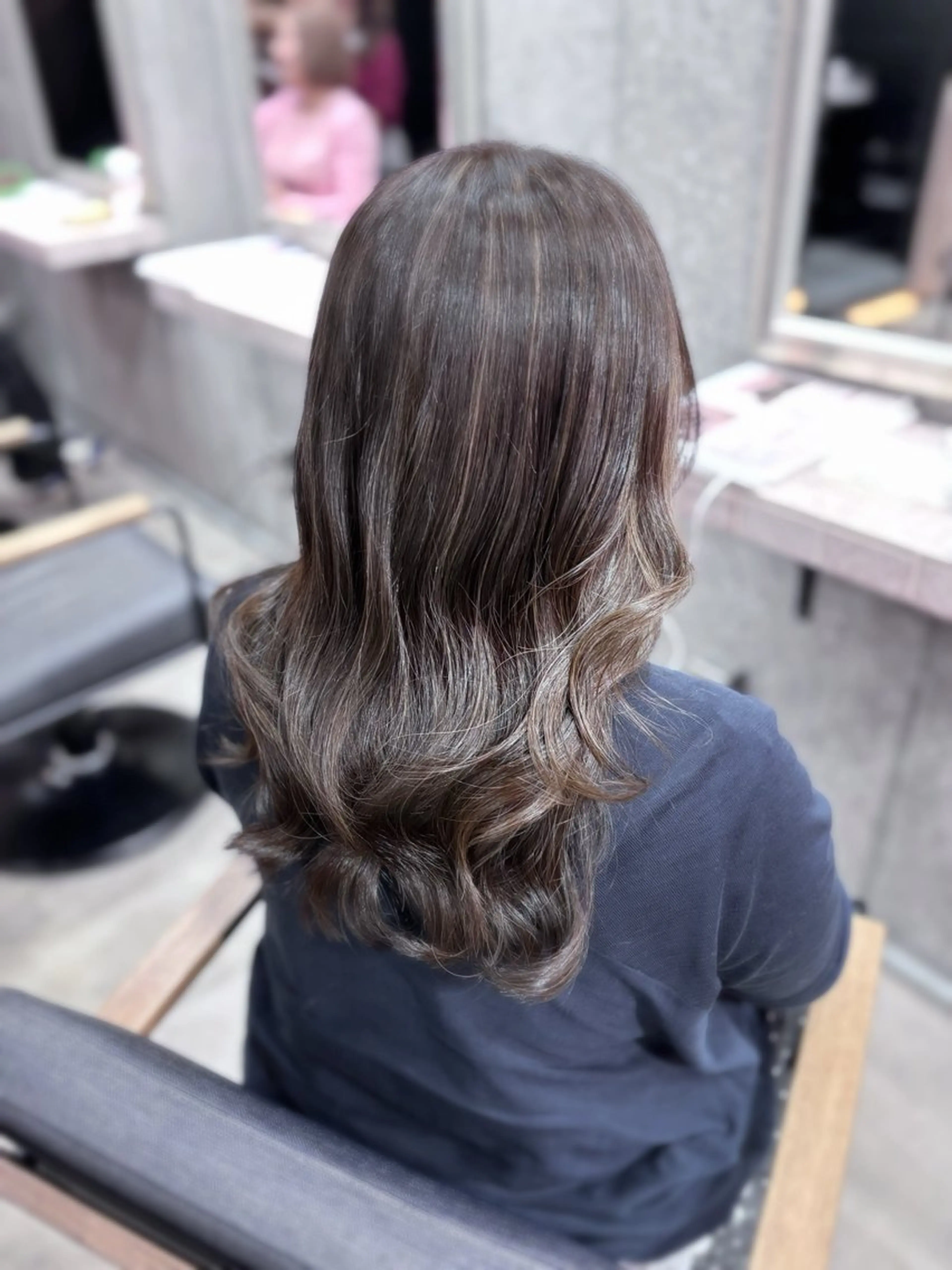 ロング カラー 透明感カラー ハイライトカラー ハイライト カット モデル募集🎀あゆみのヘアスタイル