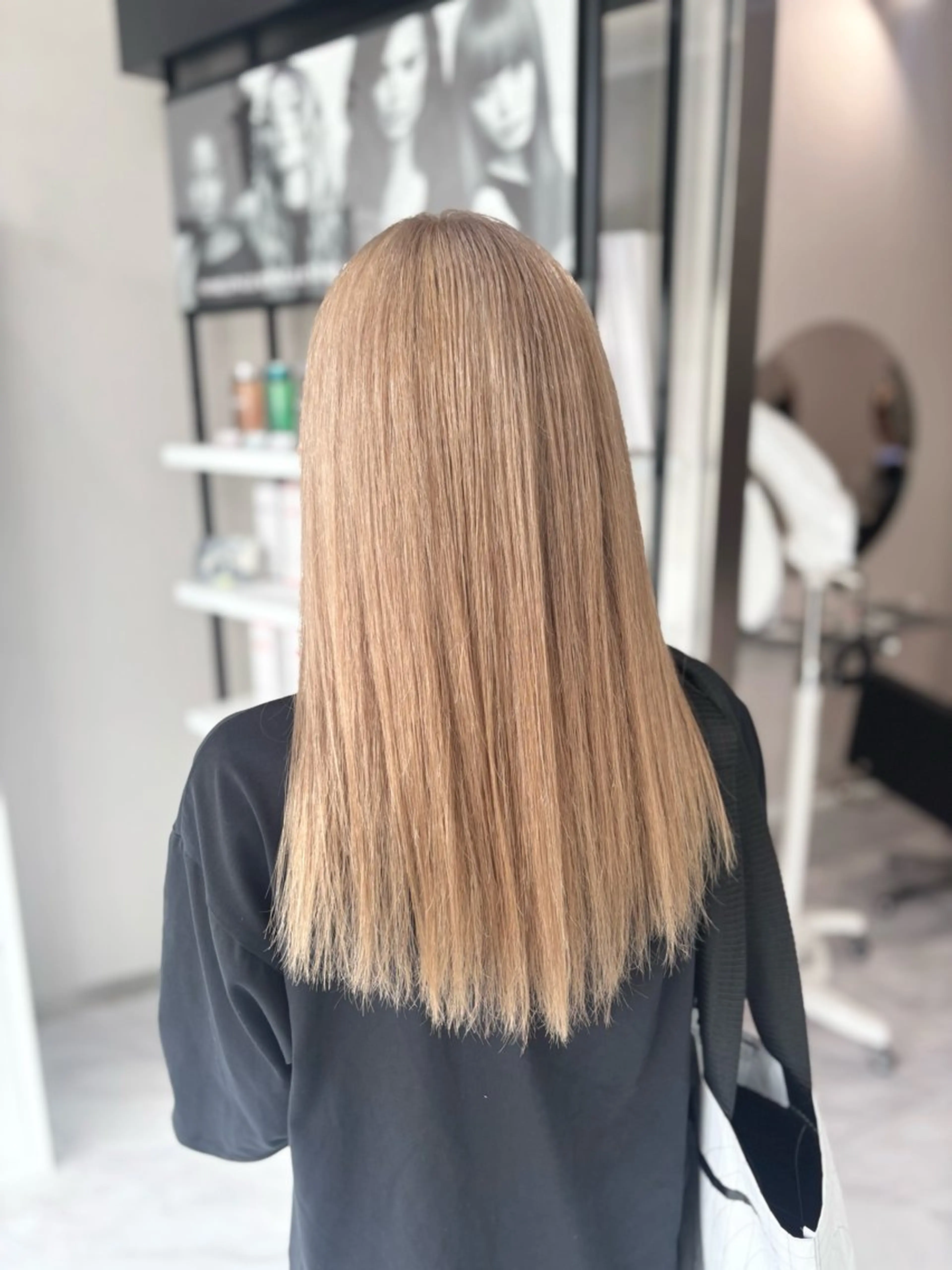 セミロング 🫐インナーカラー 髪質改善🫐/MEIのヘアスタイル