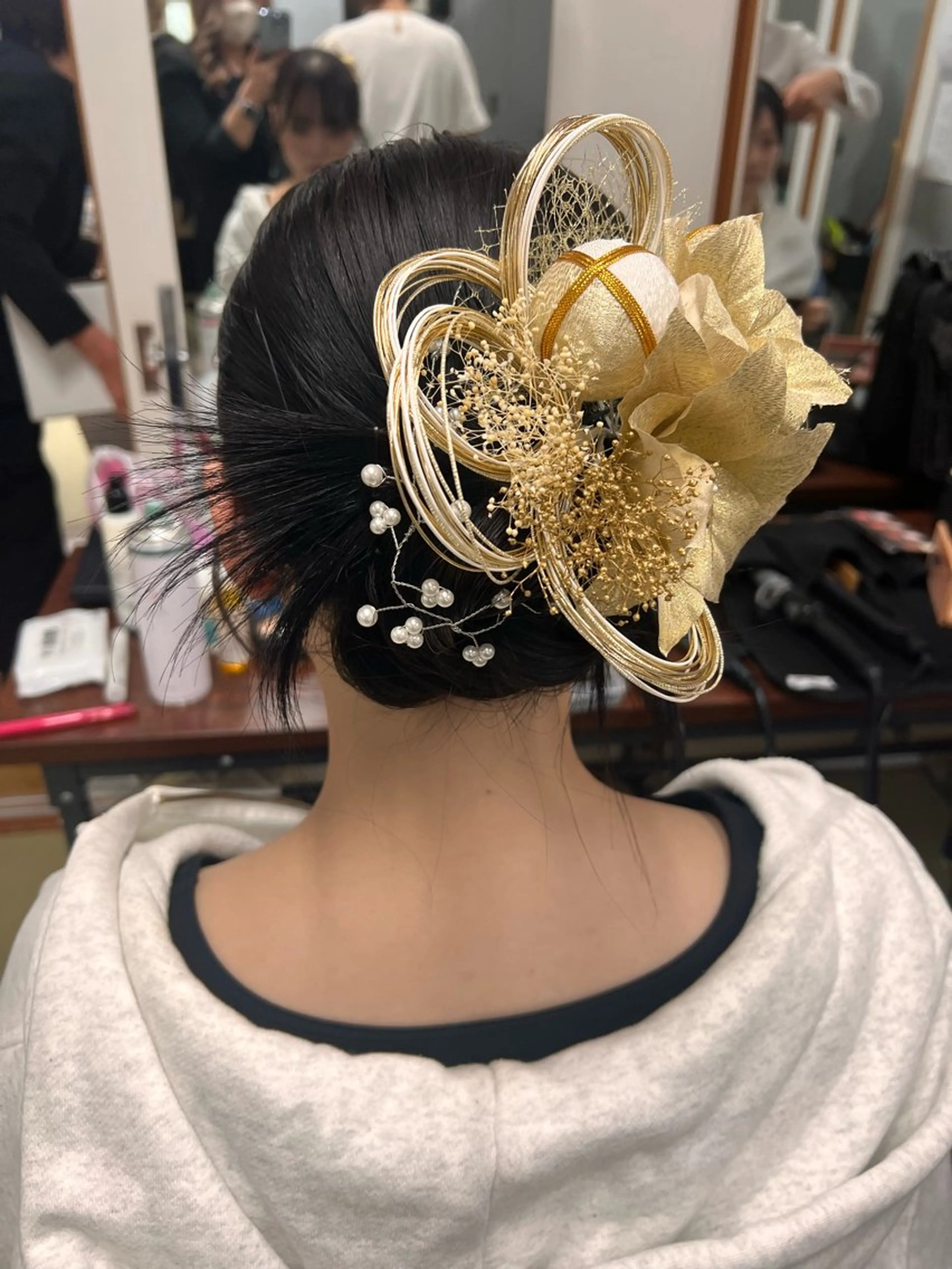 セミロング ヘアアレンジ 成人式 ヘアセット KANA🌿透明感/ レイヤーcut🌿のヘアスタイル