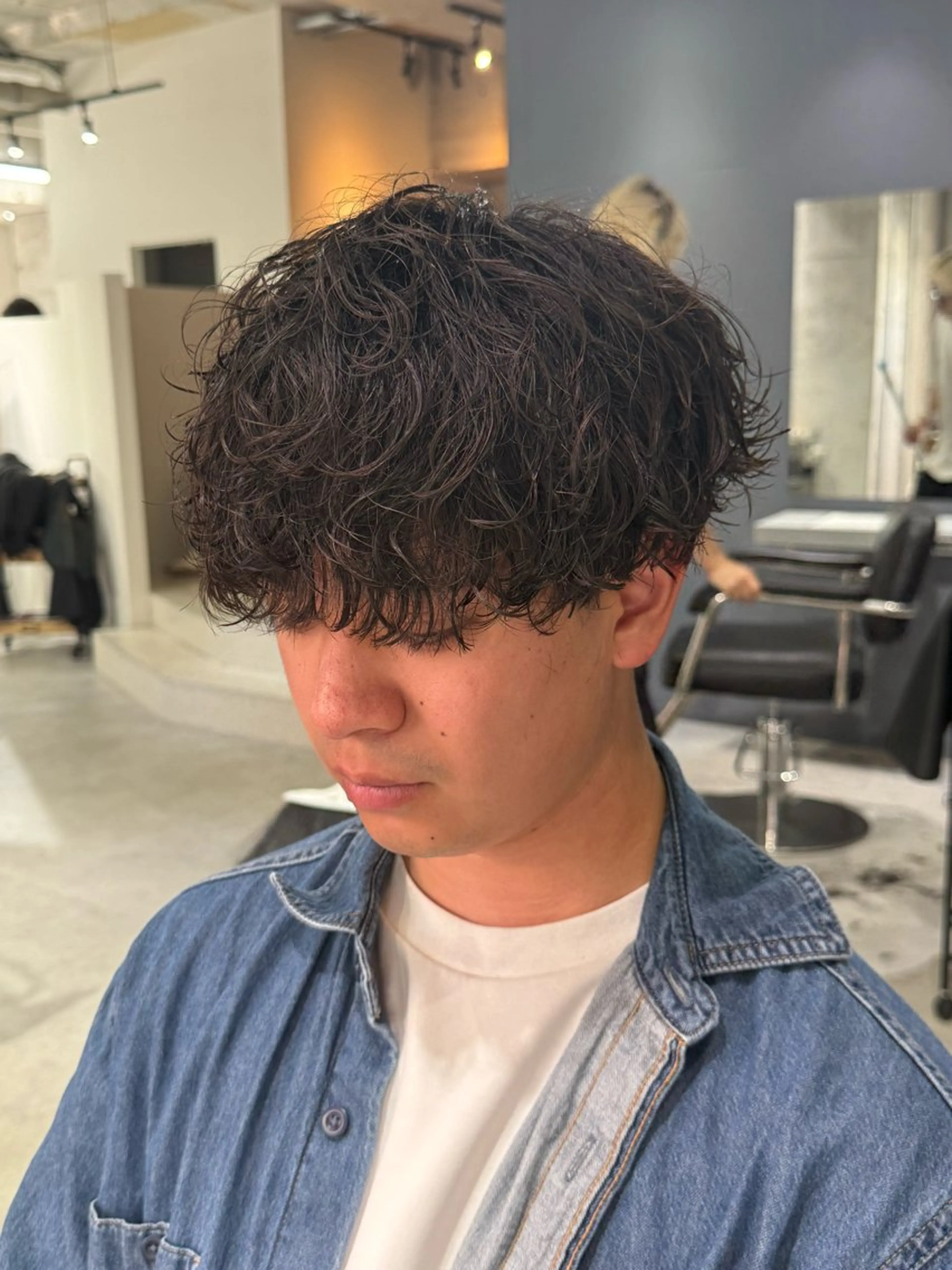 メンズ メンズパーマ 波巻きパーマ カット パーマ 布施メンズ特化美容師 秋山　涼のヘアスタイル