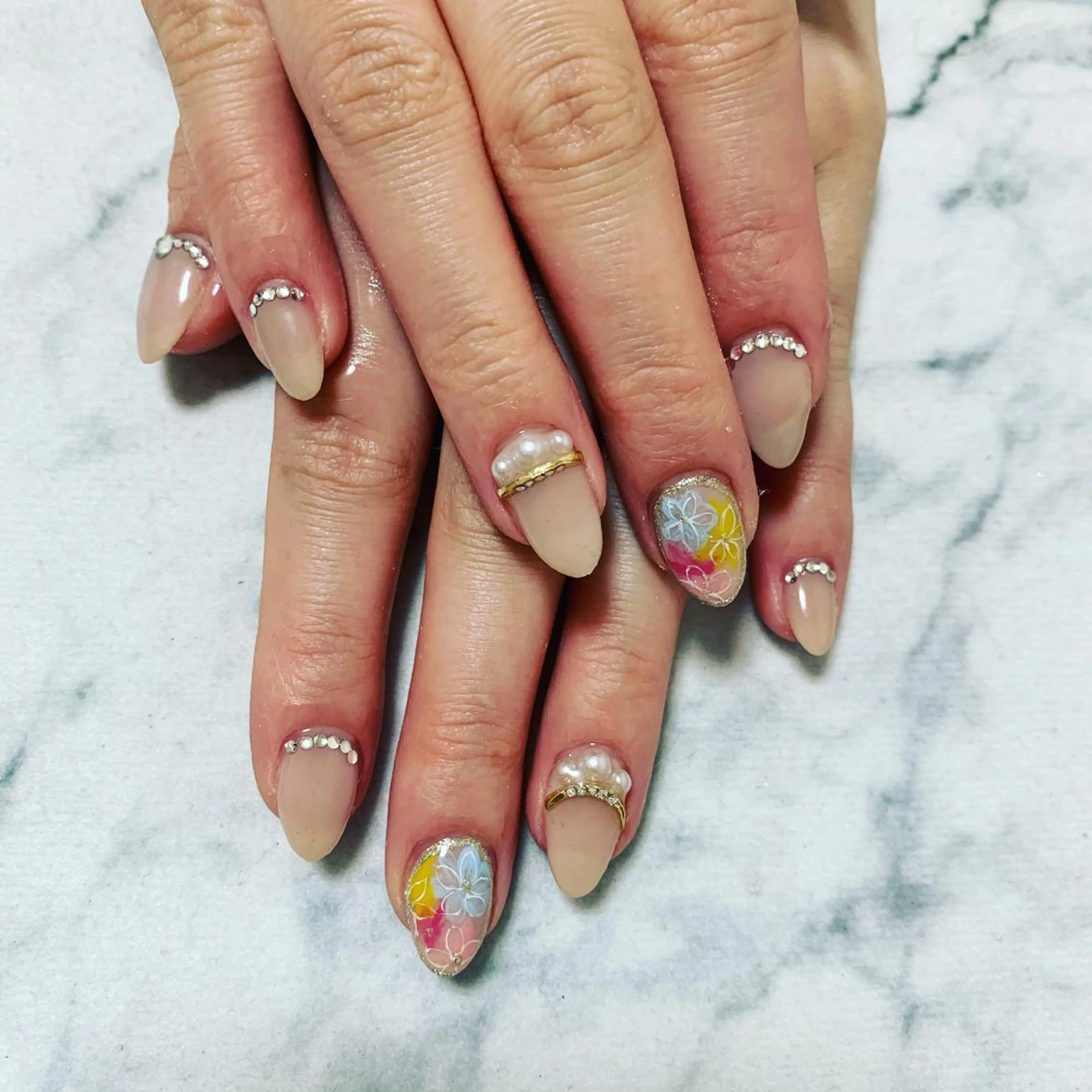 ネイル 🌙🫧CHARME (RUKA)🦋🫧のネイルデザイン