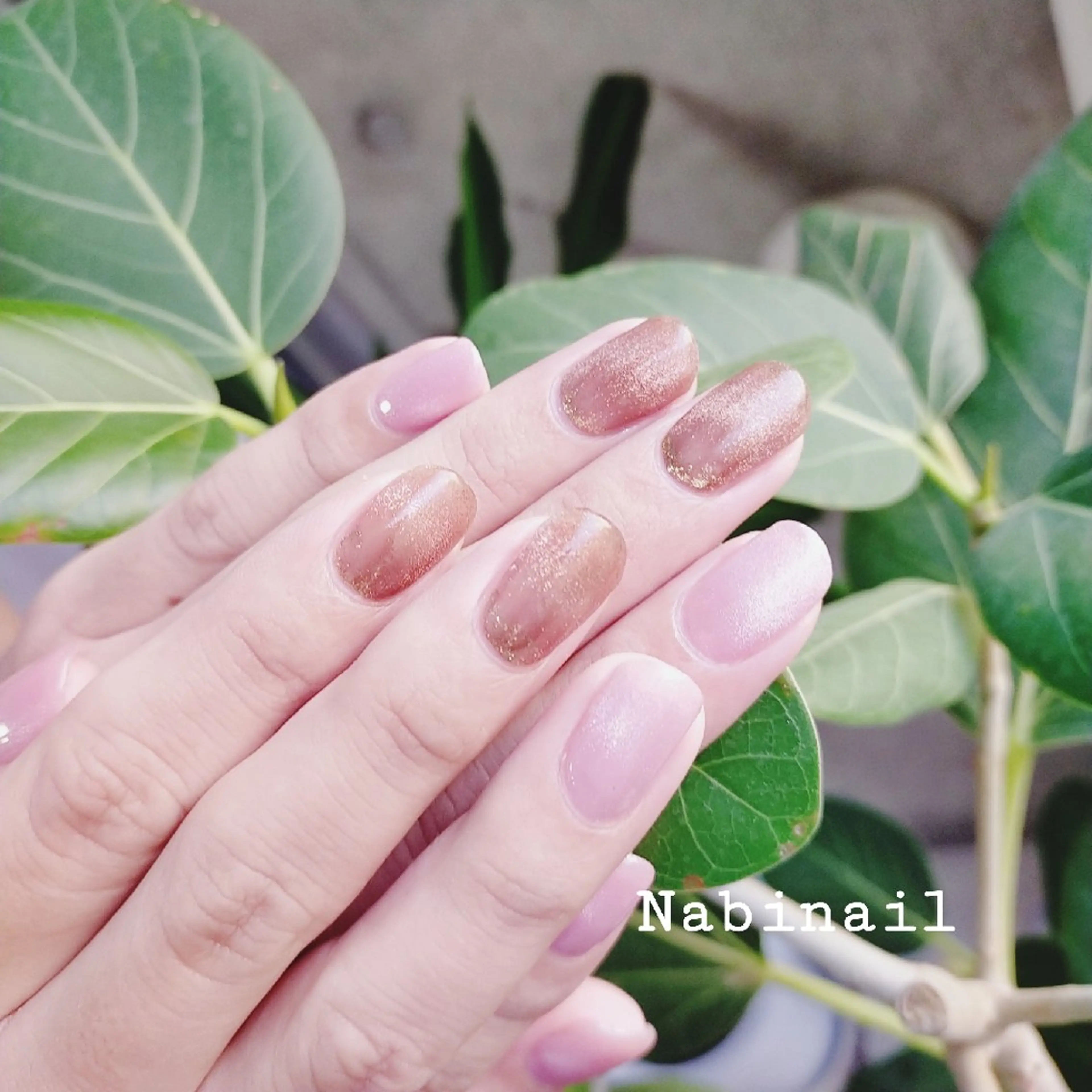 ネイル マグネットネイル ハンドネイル 西日暮里 Nabinailのネイルデザイン