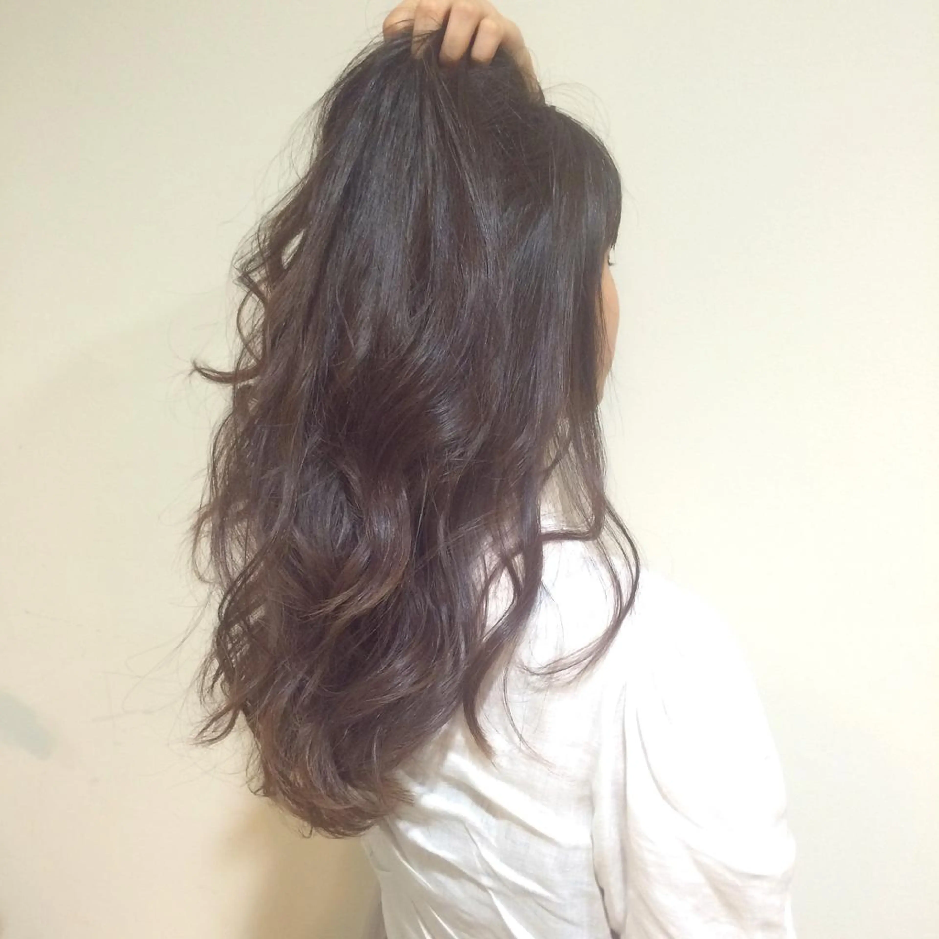 ショート ミディアム セミロング ロング カラー パーマ ヘアアレンジ グレージュ バイオレットカラー バイオレットグレージュ 岡田 杏のエステ・リラクイメージ