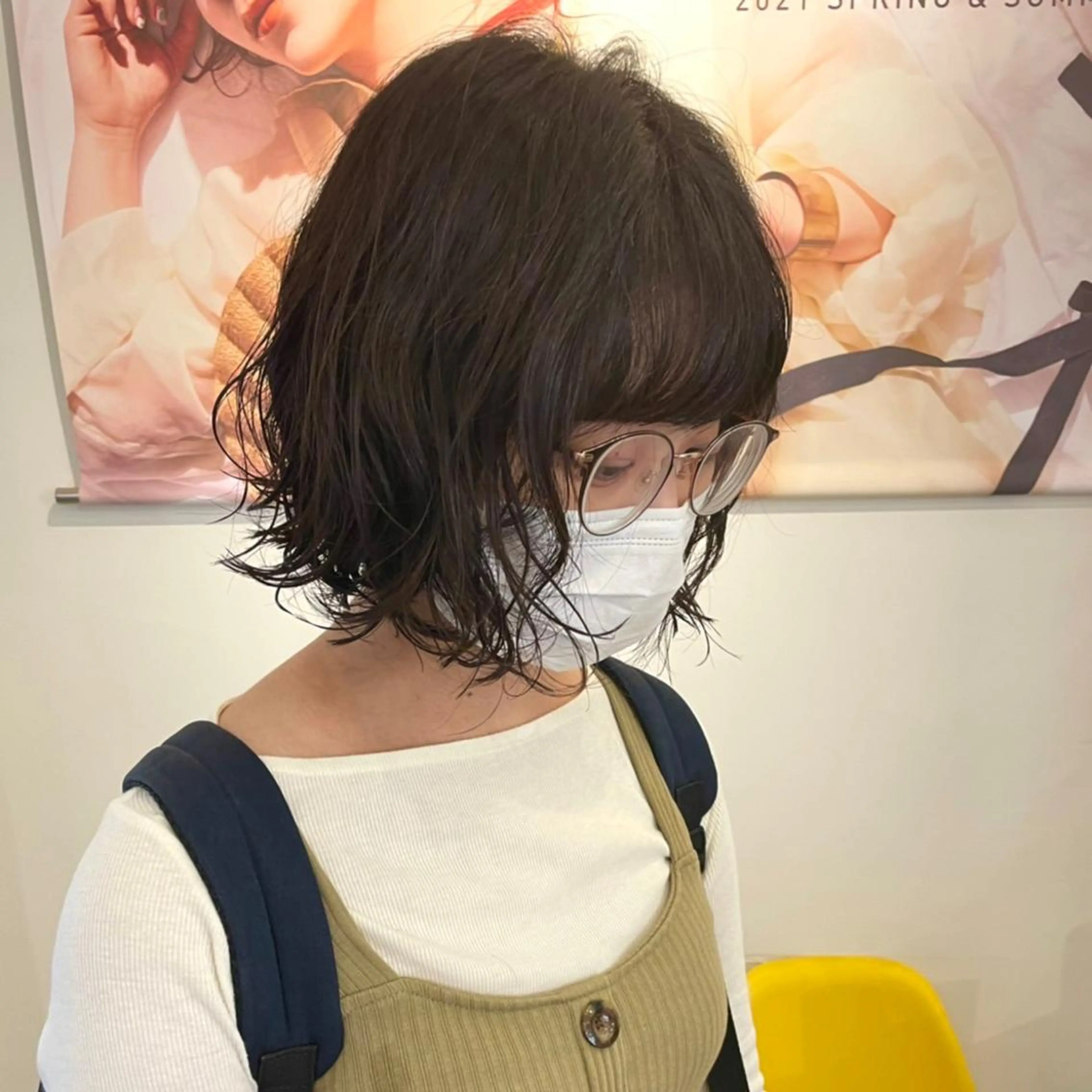 ミディアム パーマ ミディアムパーマ ✂韓国レイヤー 🦋みやび🪽のヘアスタイル