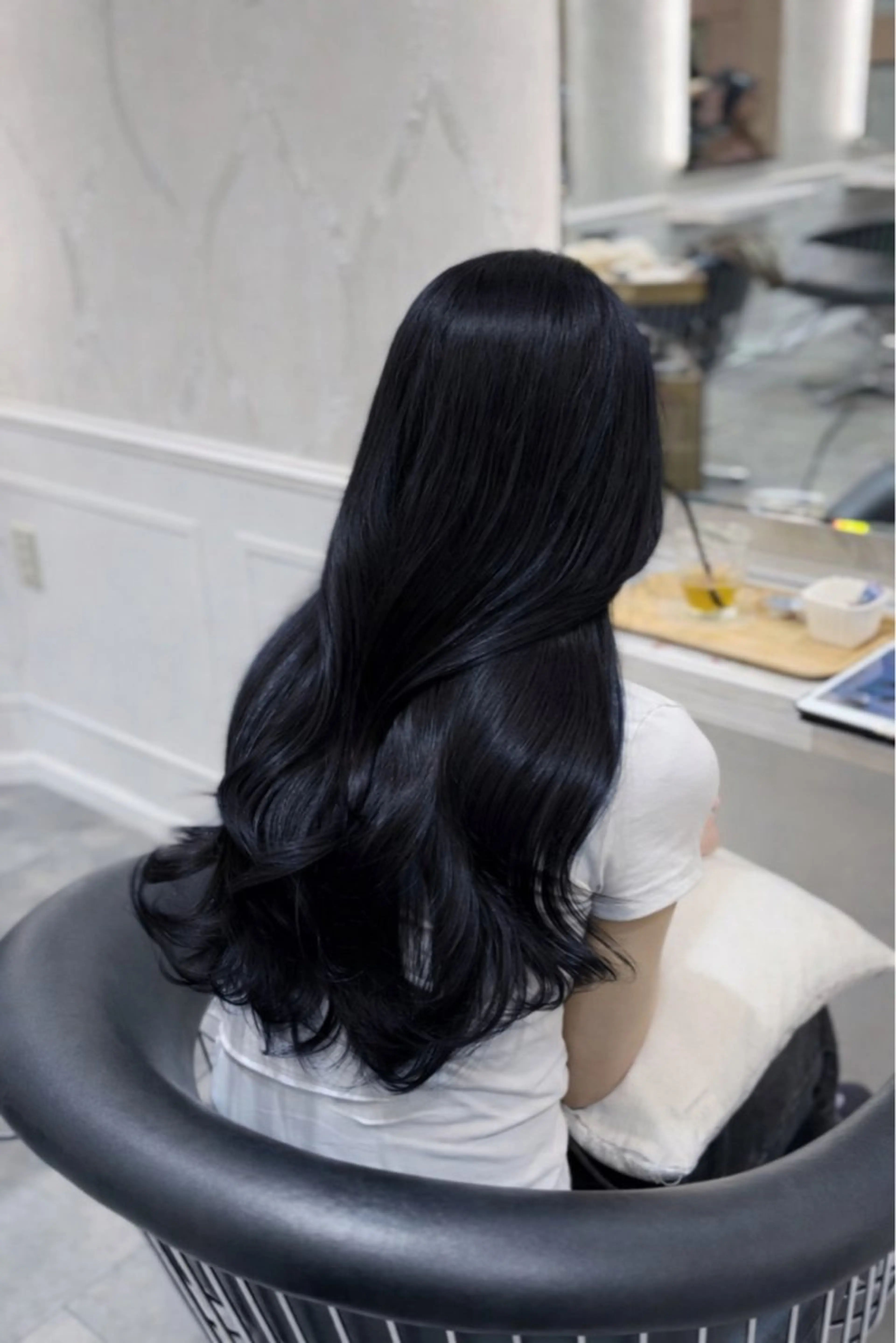 カラー 黒髪 ブルーカラー ブルーブラック ヘアカラー La Bless 北浜プラザ所属・カットカラーモデル 募集中/来実🎀のヘアスタイル