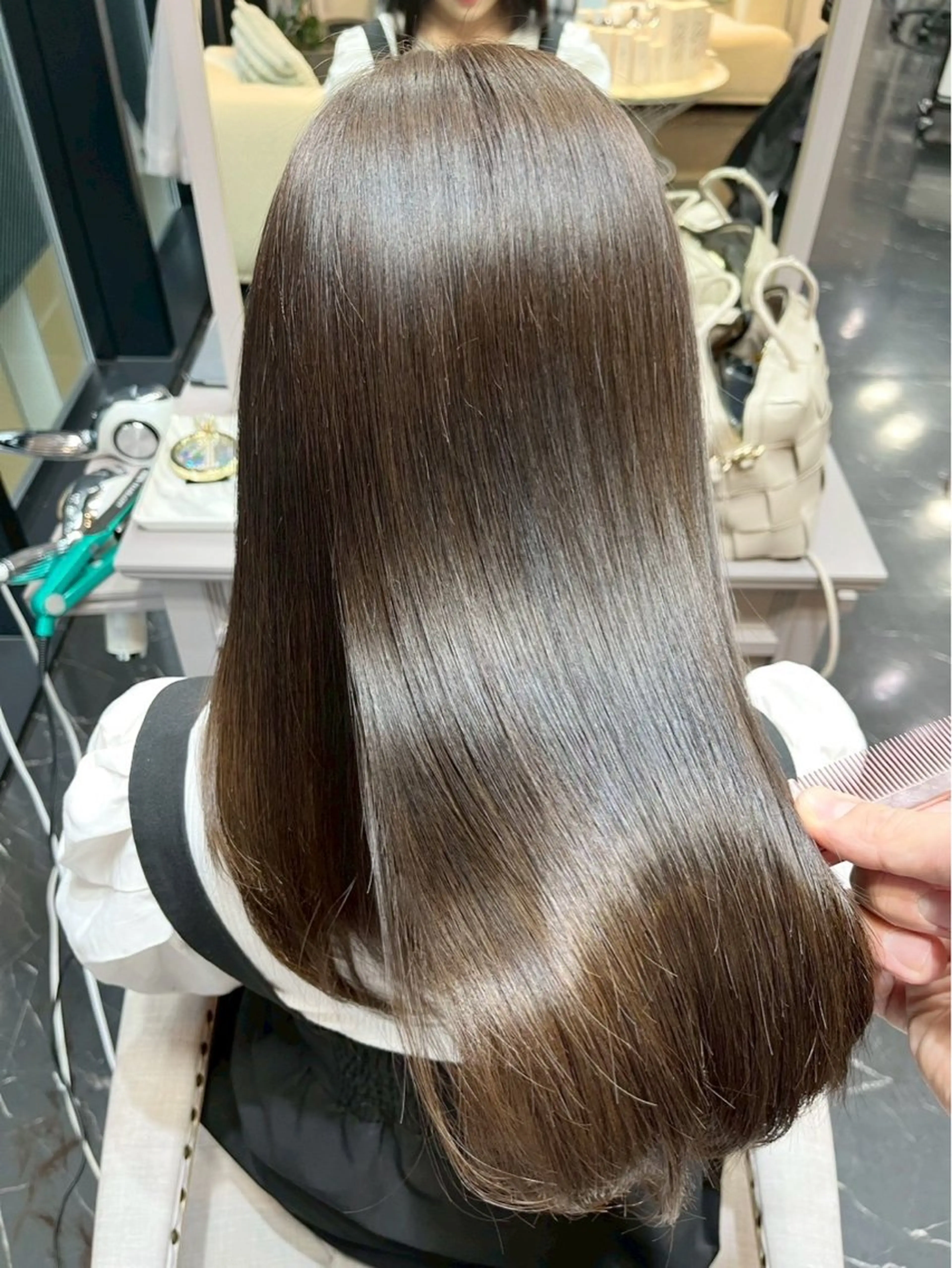 ミディアム 山本 優音のヘアスタイル