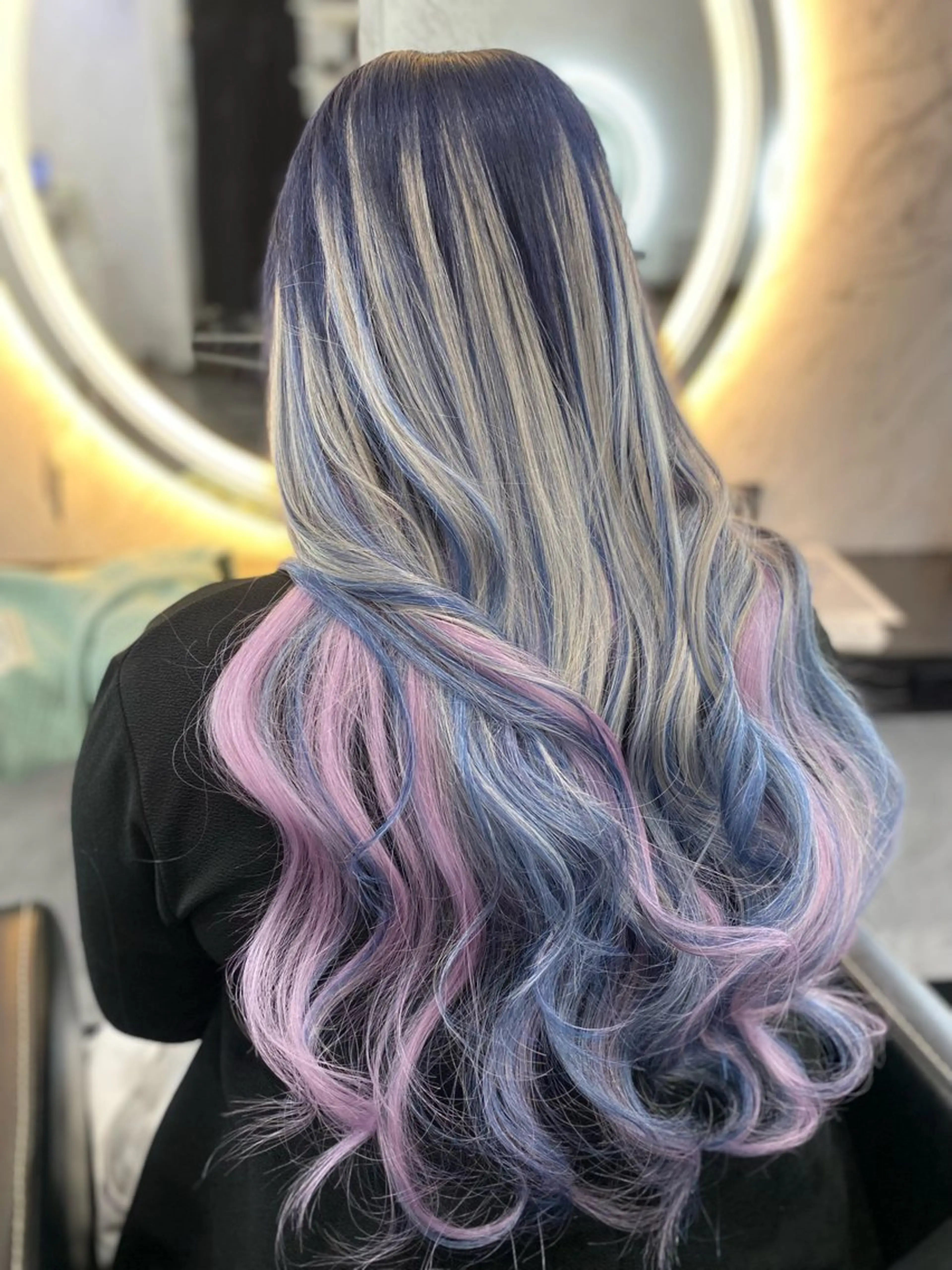 ロング LOHAS Kanaのヘアスタイル