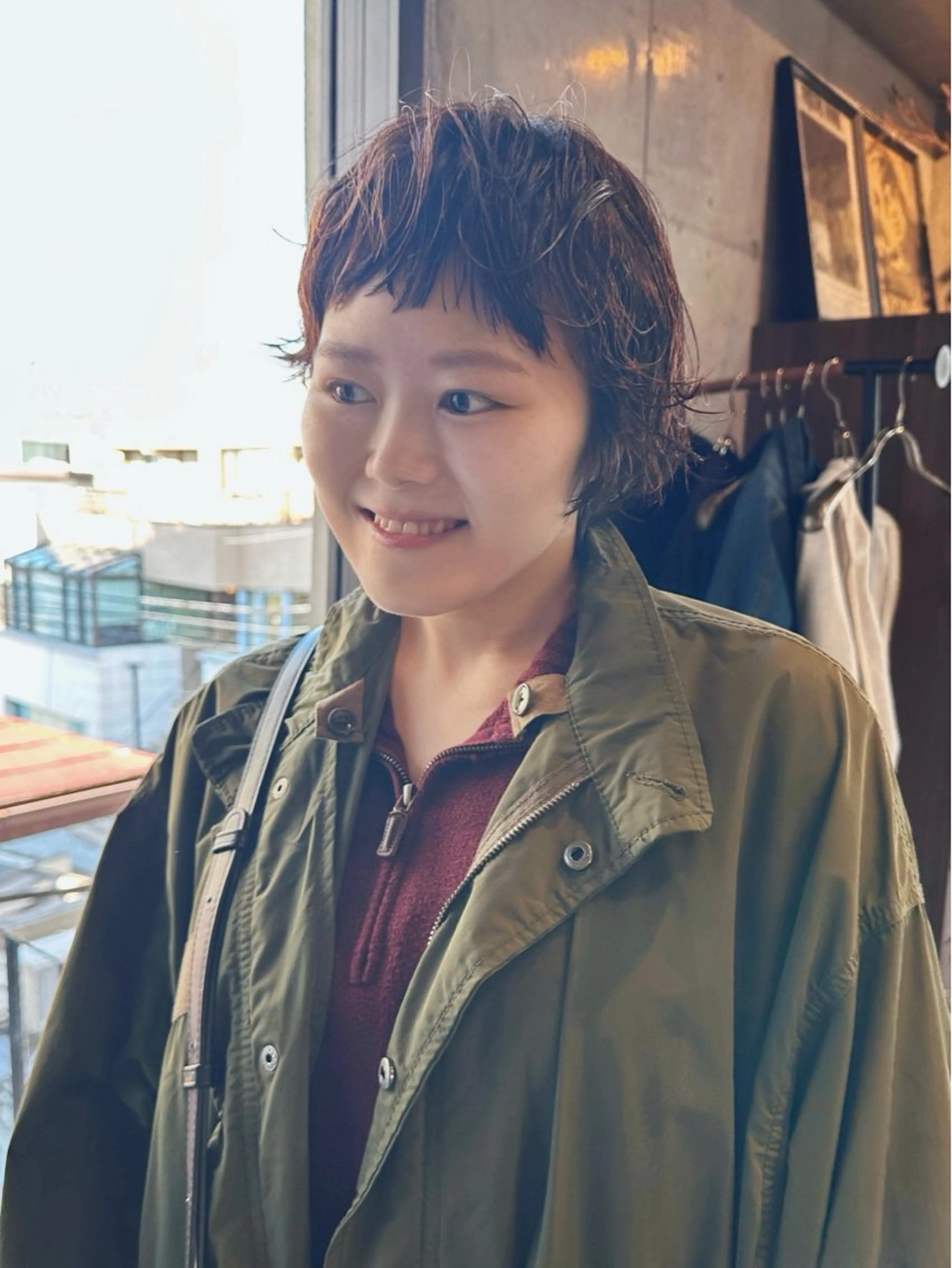 ショート カラー パーマ 前野 日奈のヘアスタイル