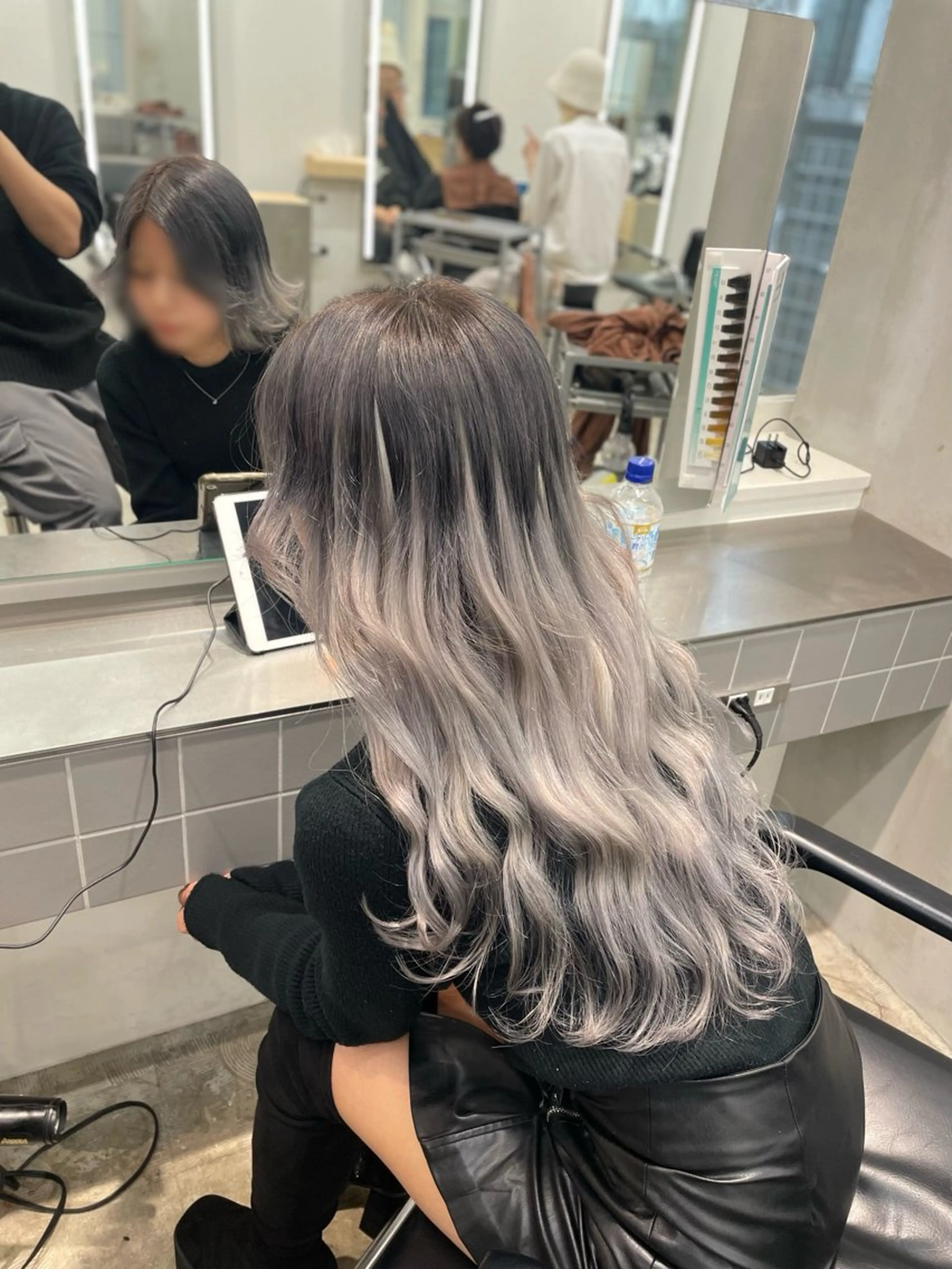 特殊カラープルエクステの写真