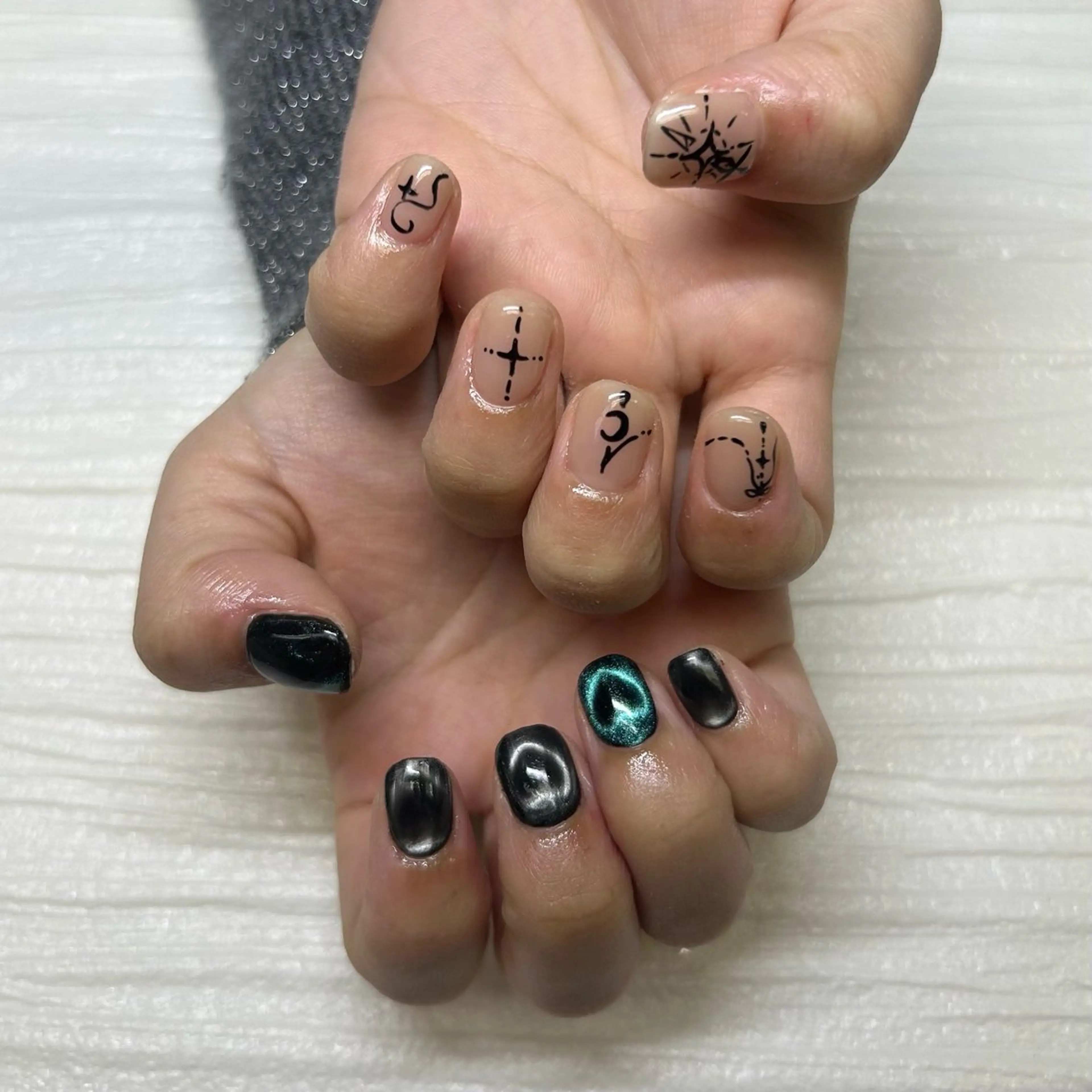 ショート ハンドネイル nail salon chai Asakaのネイルデザイン