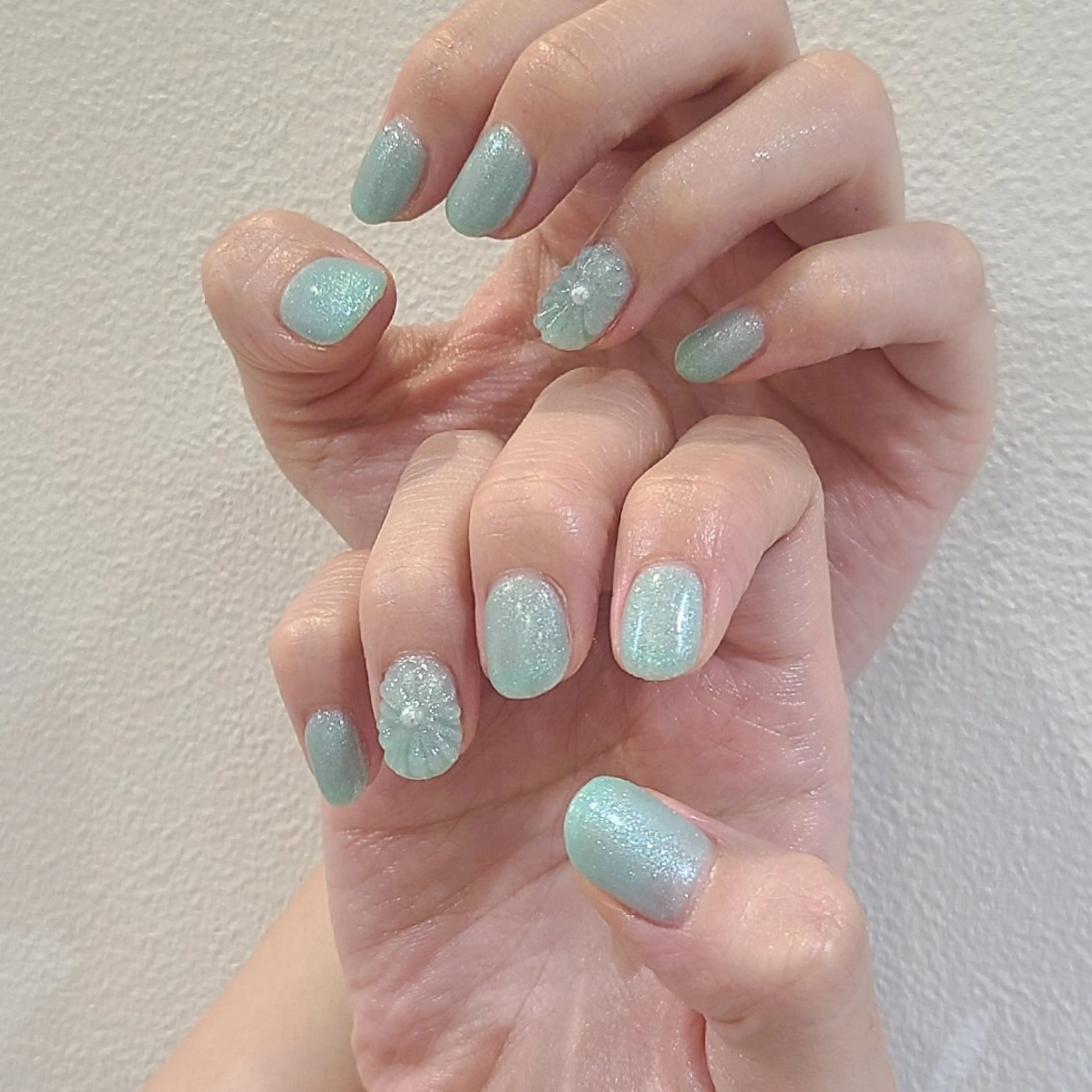 ネイル ハンドネイル 6RokuHair（ロクヘアー)所属・門川 茉奈美のネイルデザイン